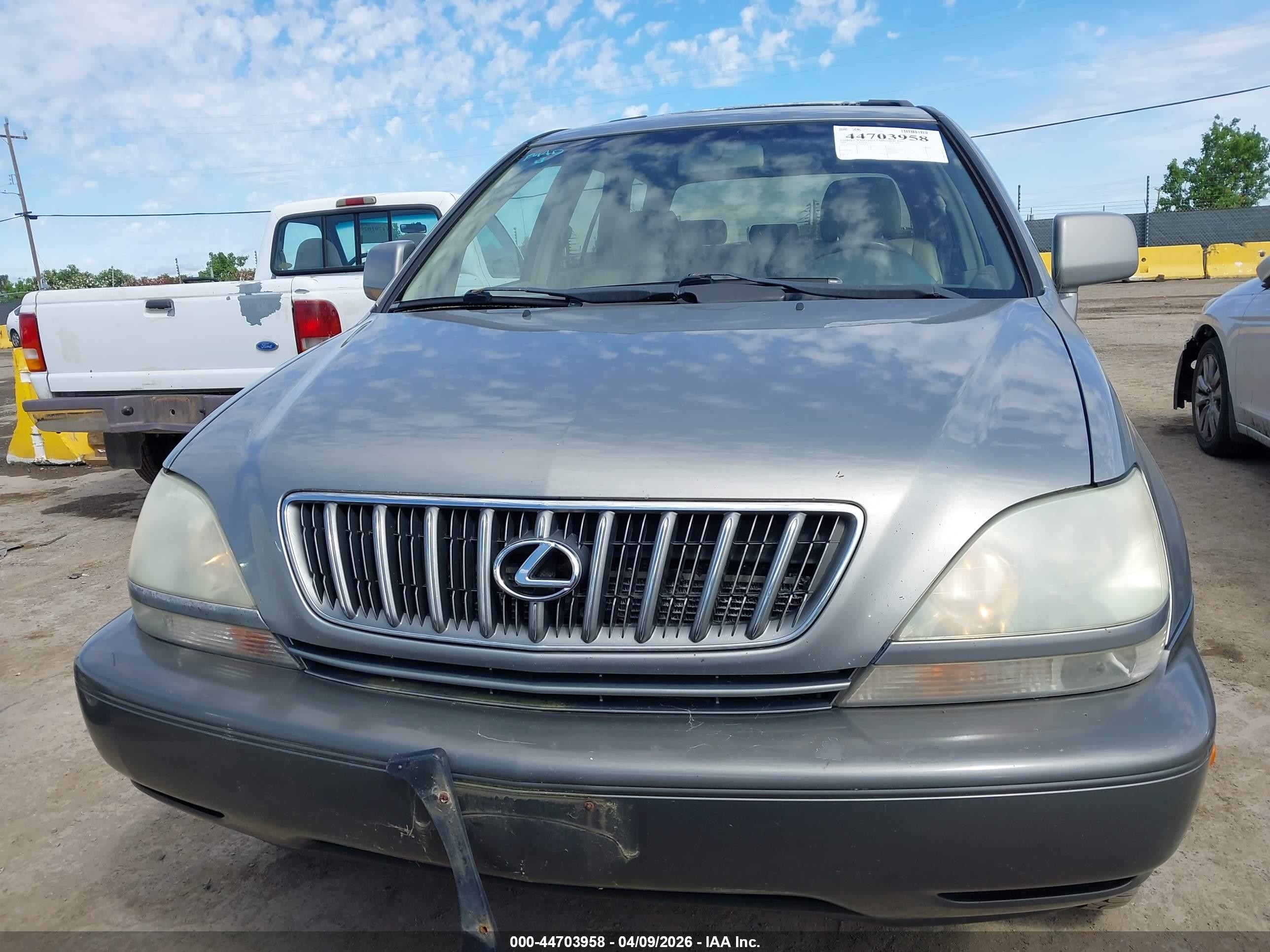 2001 Lexus Rx 300   Gray vin: JTJHF10U210176315