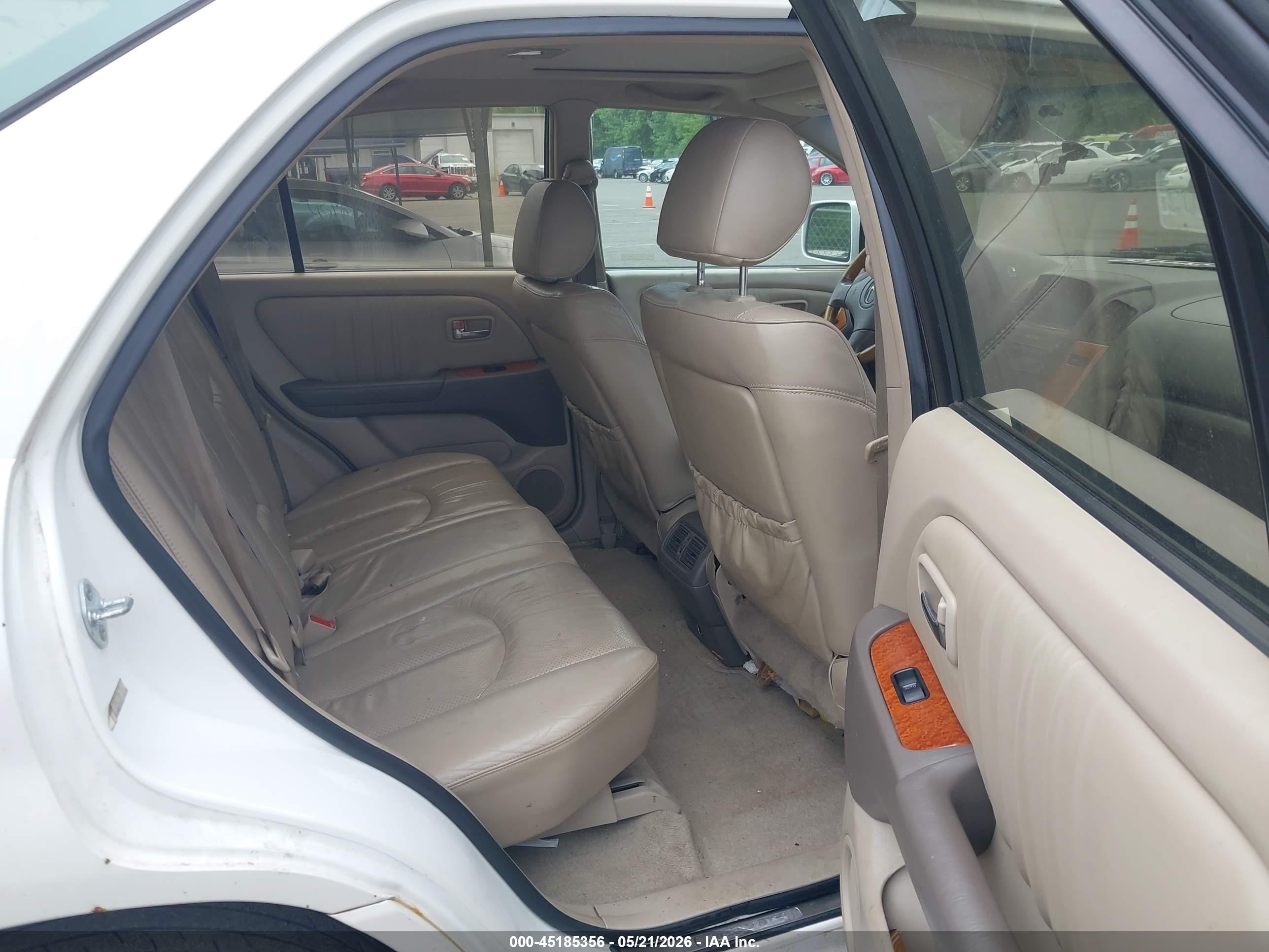 2002 Lexus Rx 300   White vin: JTJHF10U320285268