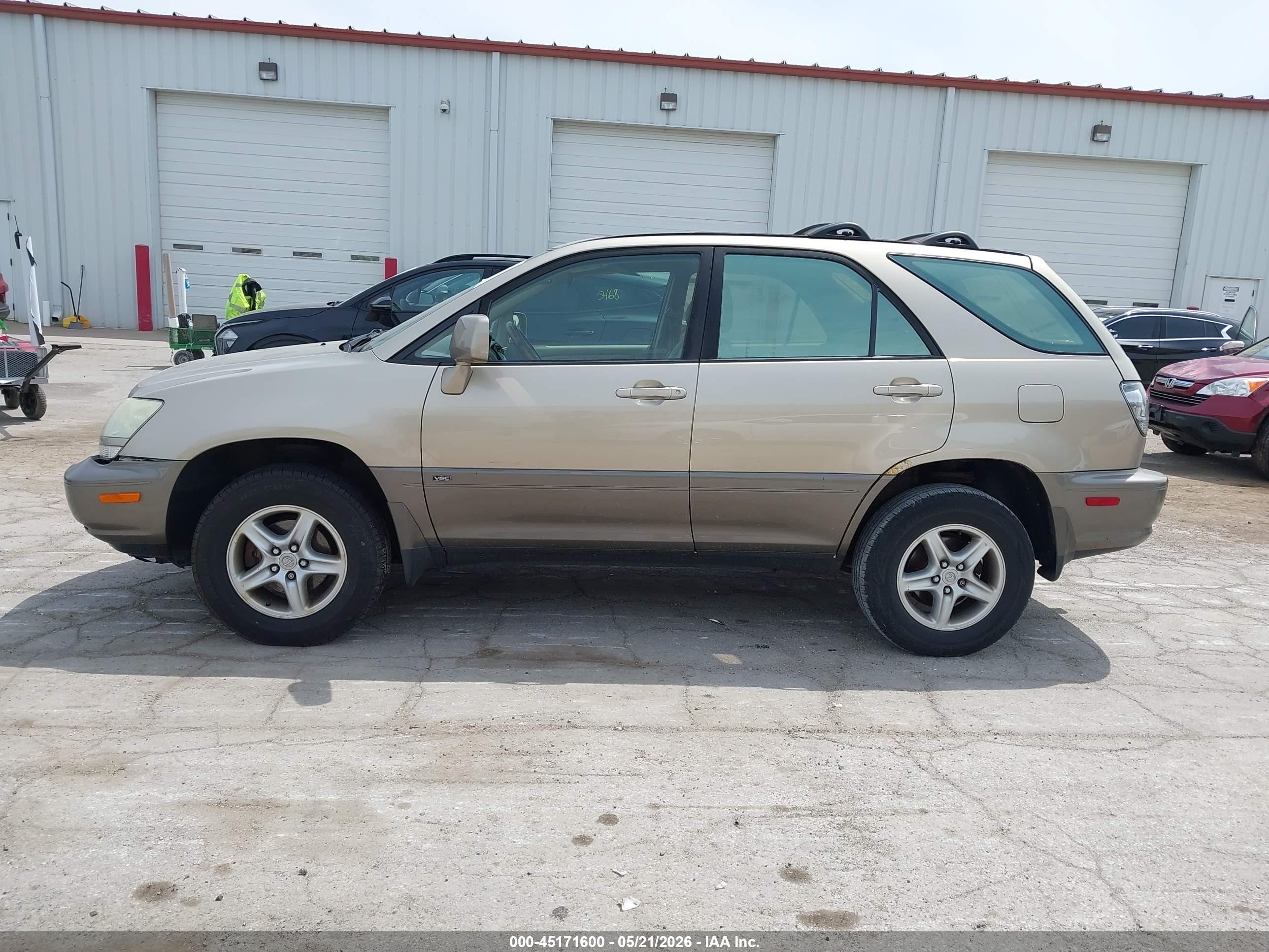 2002 Lexus Rx 300   Champagne vin: JTJHF10U520289659
