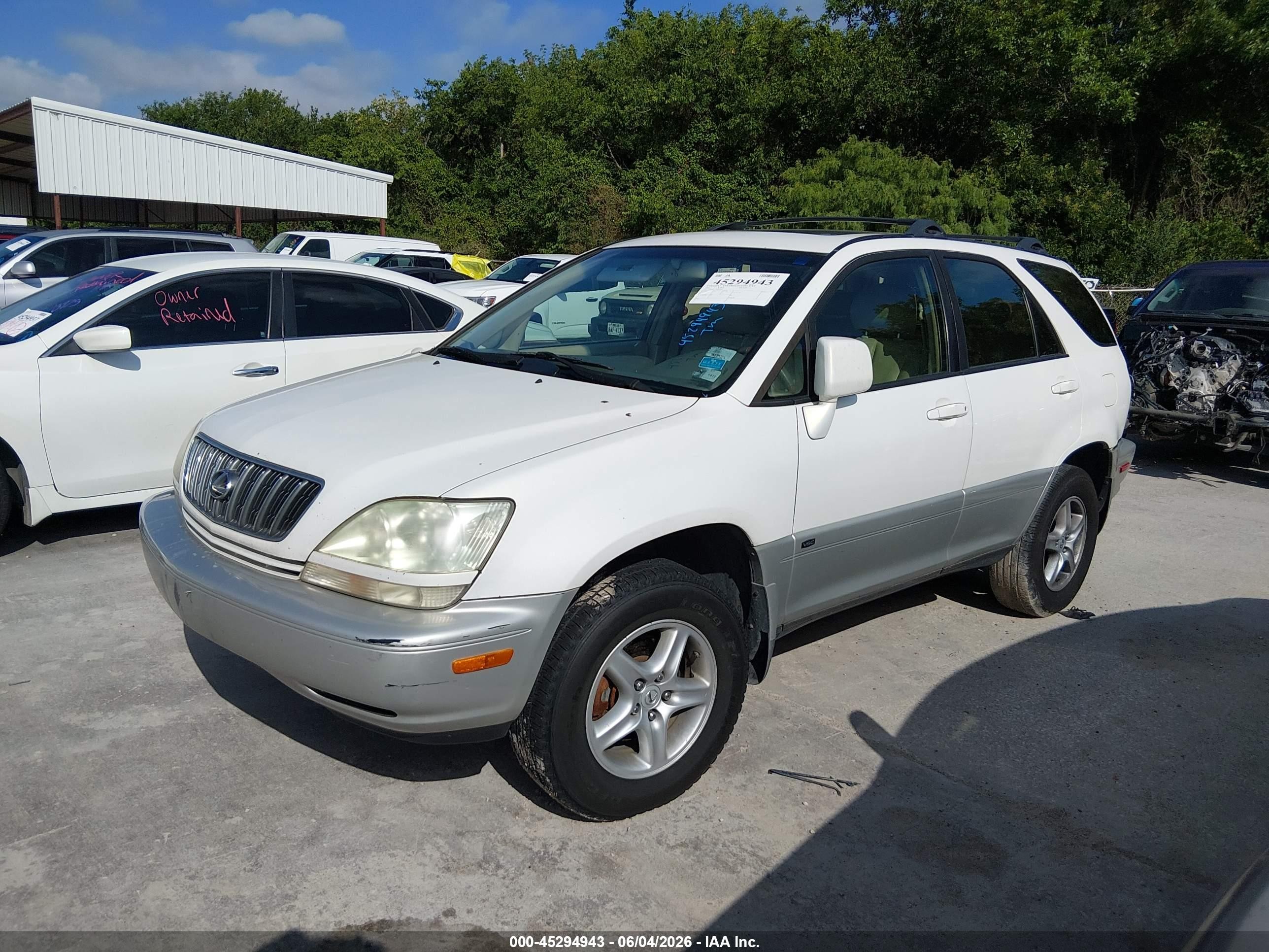 2002 Lexus Rx 300   White vin: JTJHF10U720266044