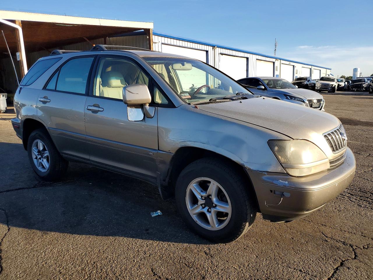 2003 Lexus Rx 300 Gold vin: JTJHF10U730302624