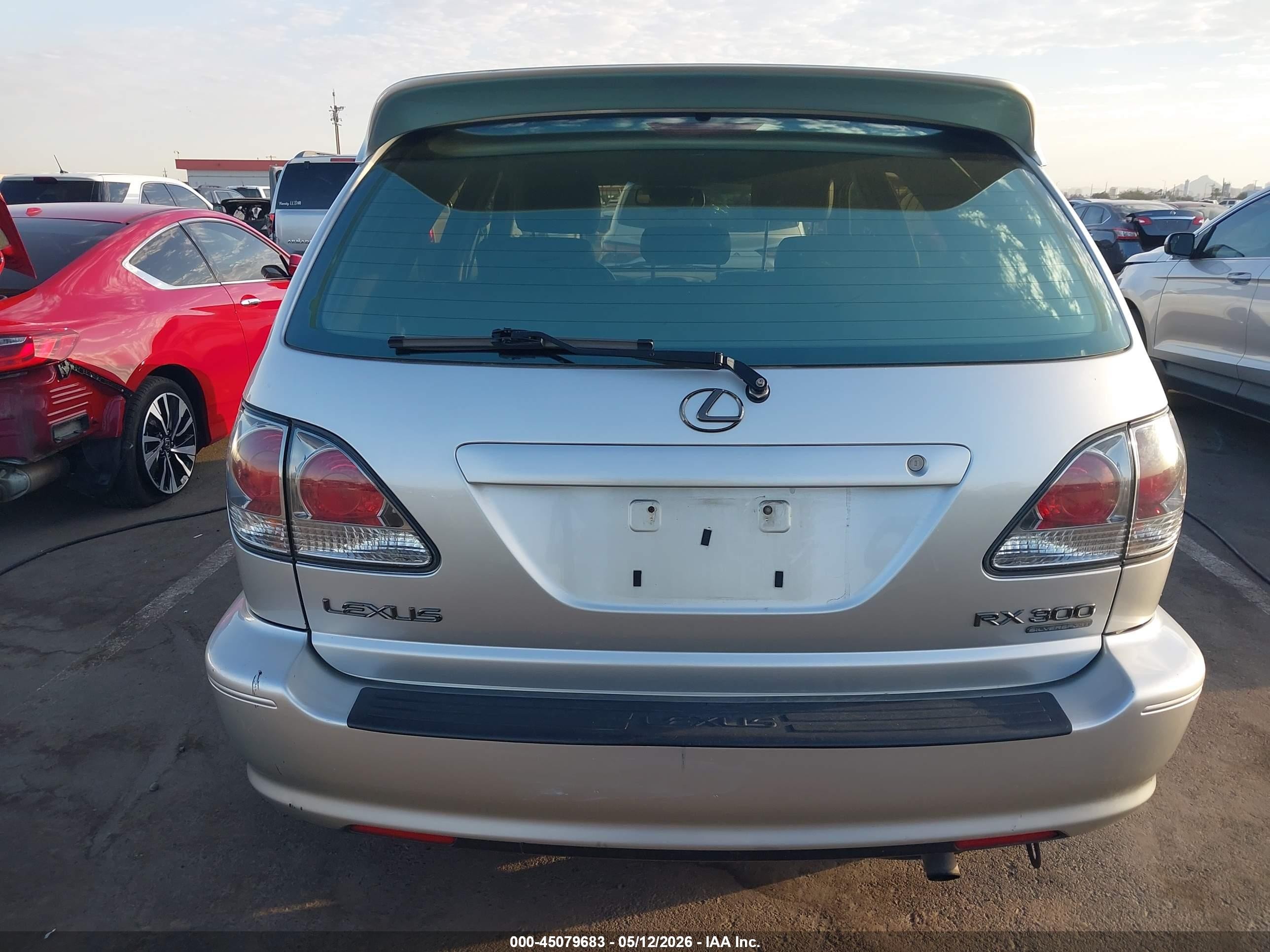 2001 Lexus Rx 300   Silver vin: JTJHF10U810212475