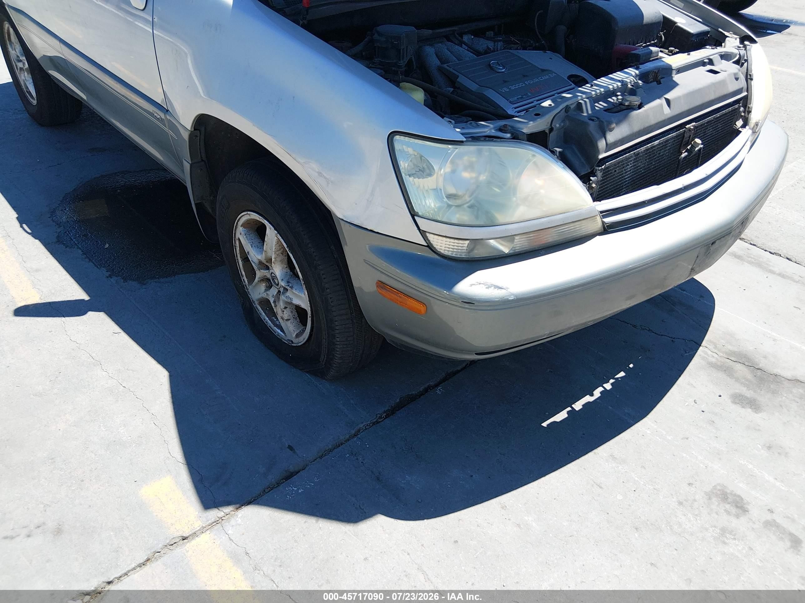 2002 Lexus Rx 300   Серебряный vin: JTJHF10U820243825