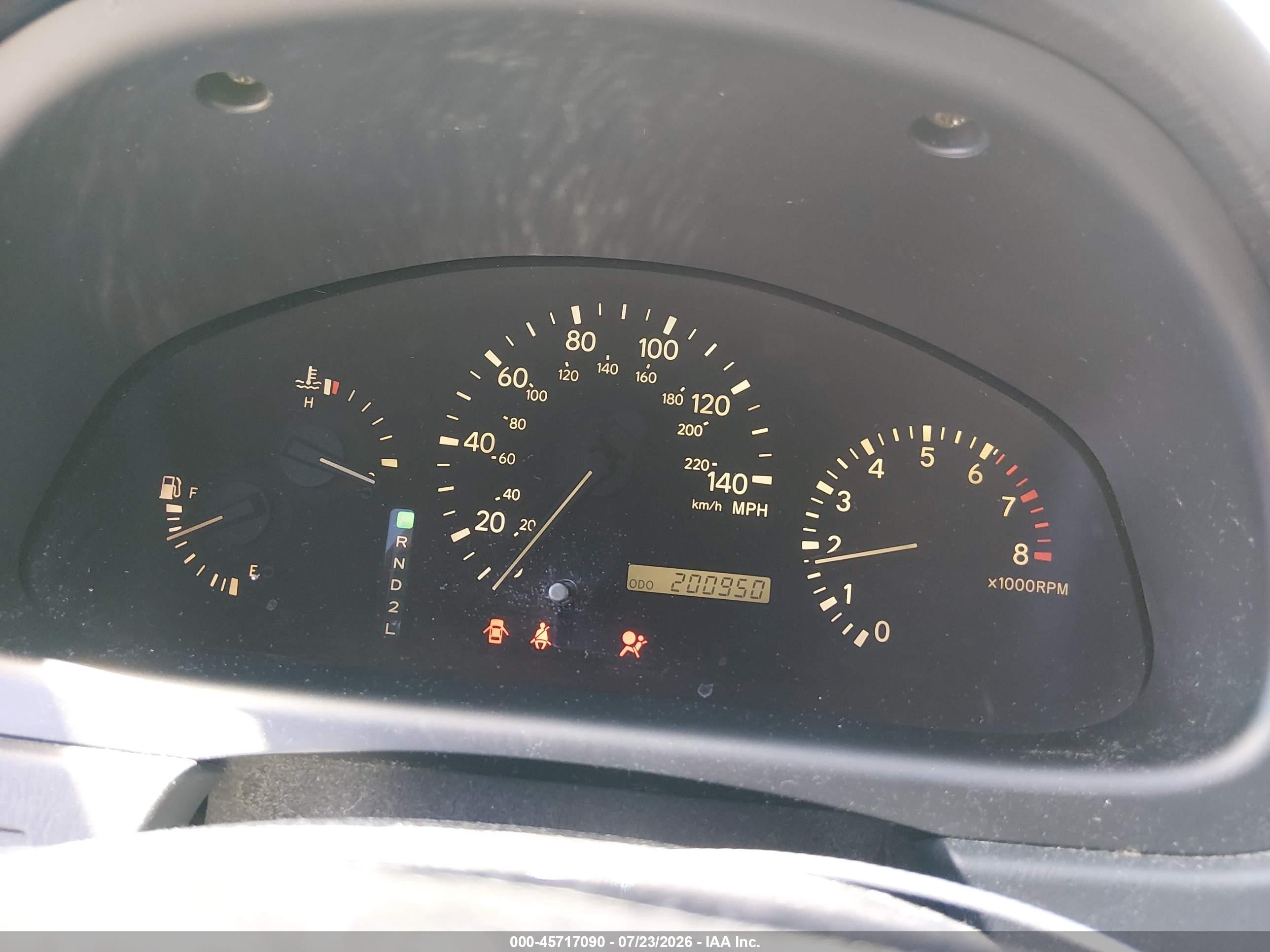 2002 Lexus Rx 300   Серебряный vin: JTJHF10U820243825