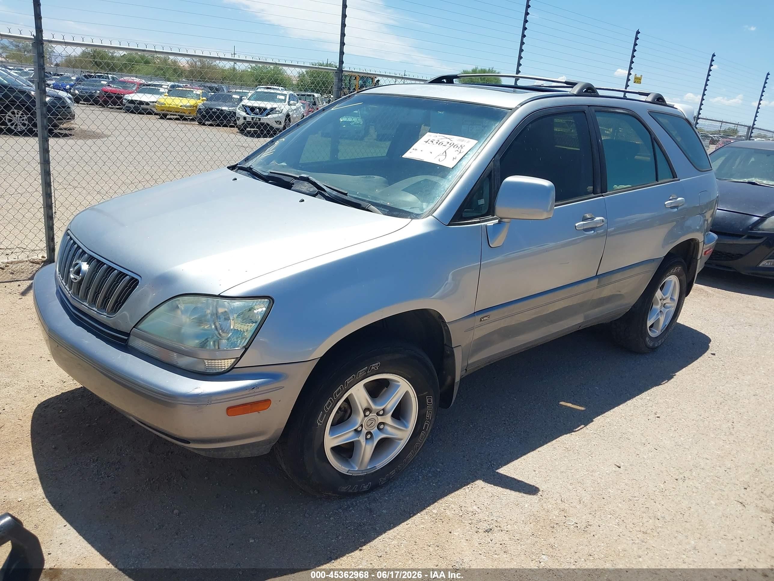 2001 Lexus Rx 300   Серебряный vin: JTJHF10U910225655