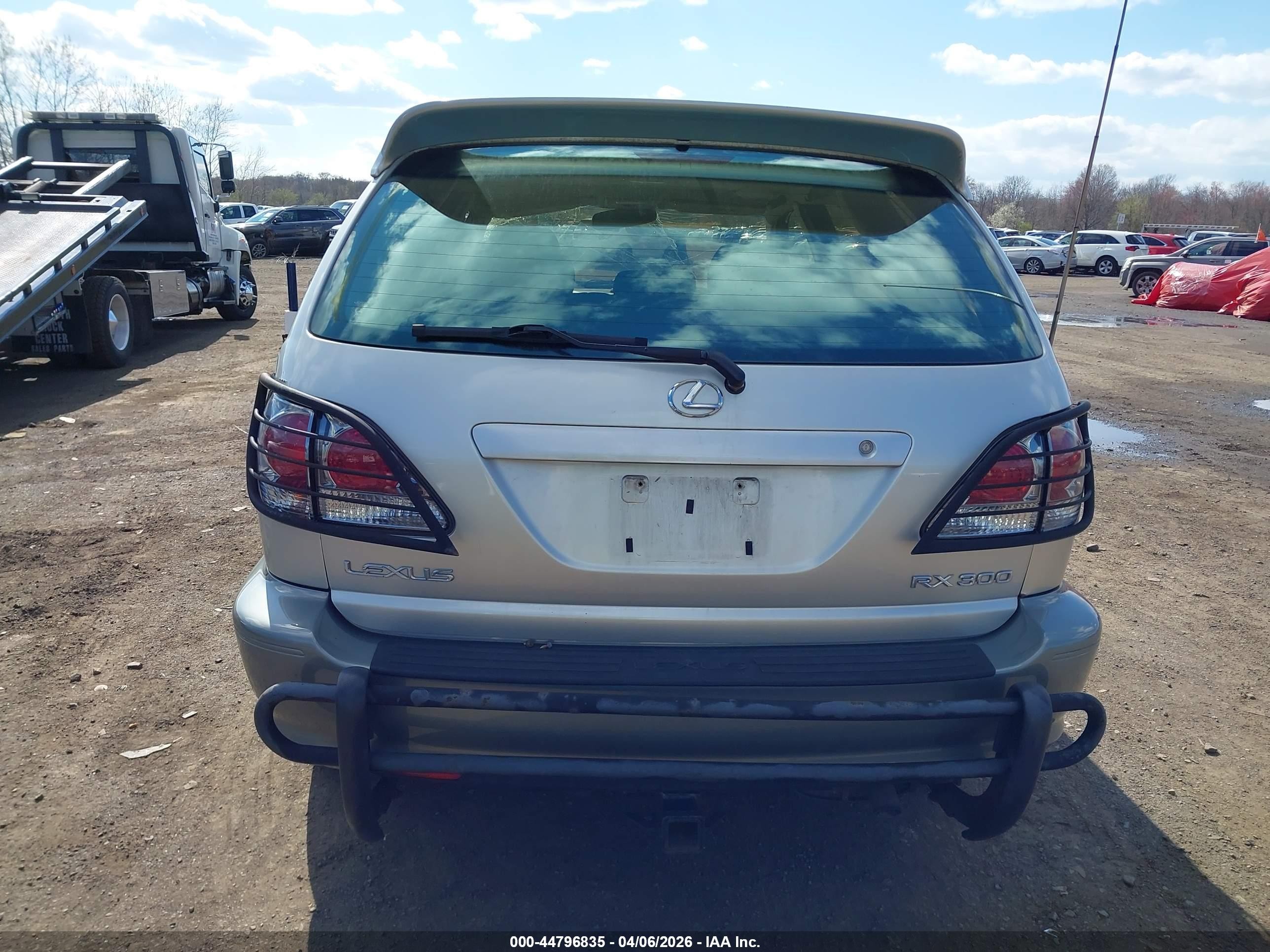 2003 Lexus Rx 300   Silver vin: JTJHF10U930302740