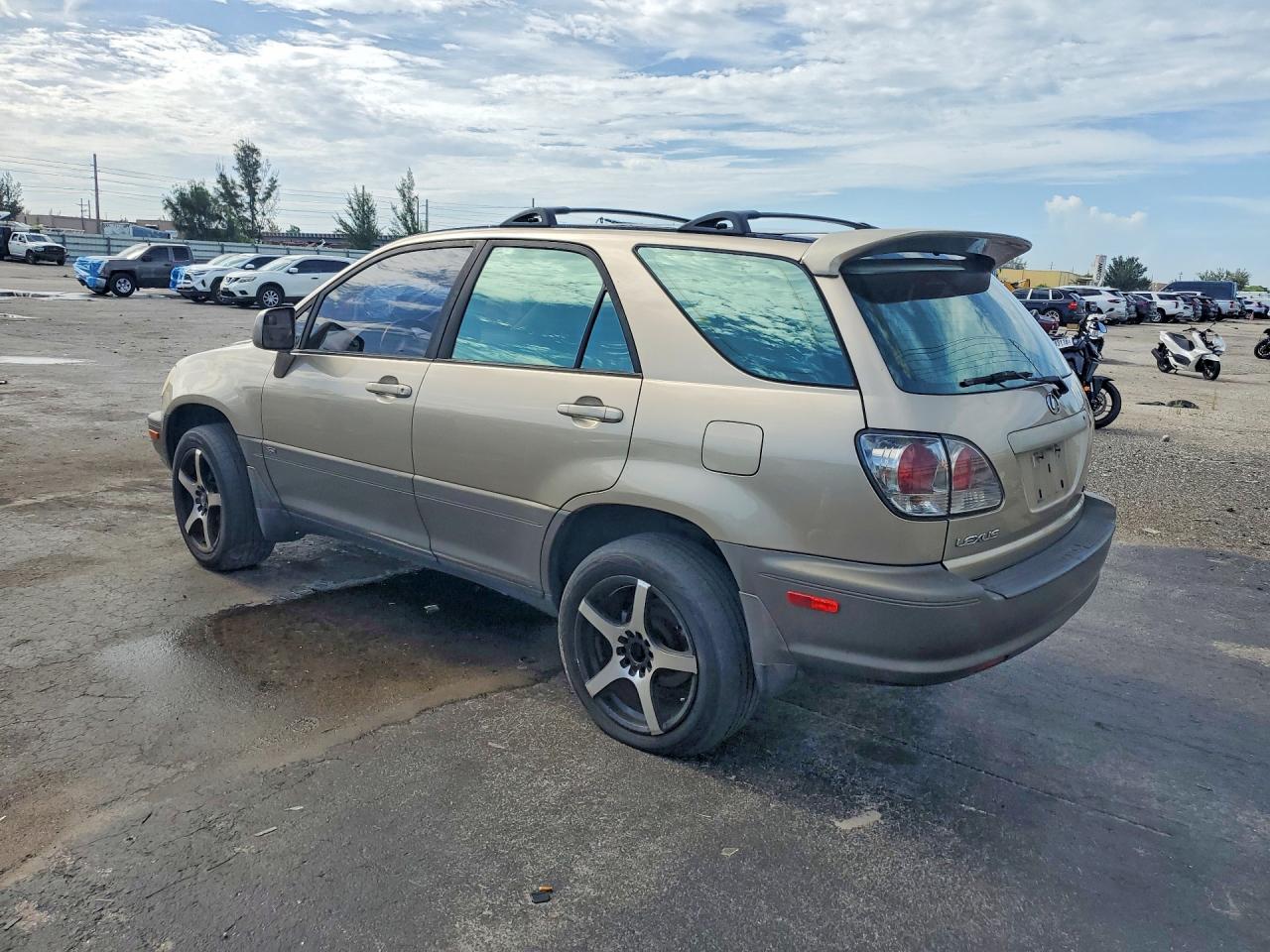 2003 Lexus Rx 300 Tan vin: JTJHF10U930312958