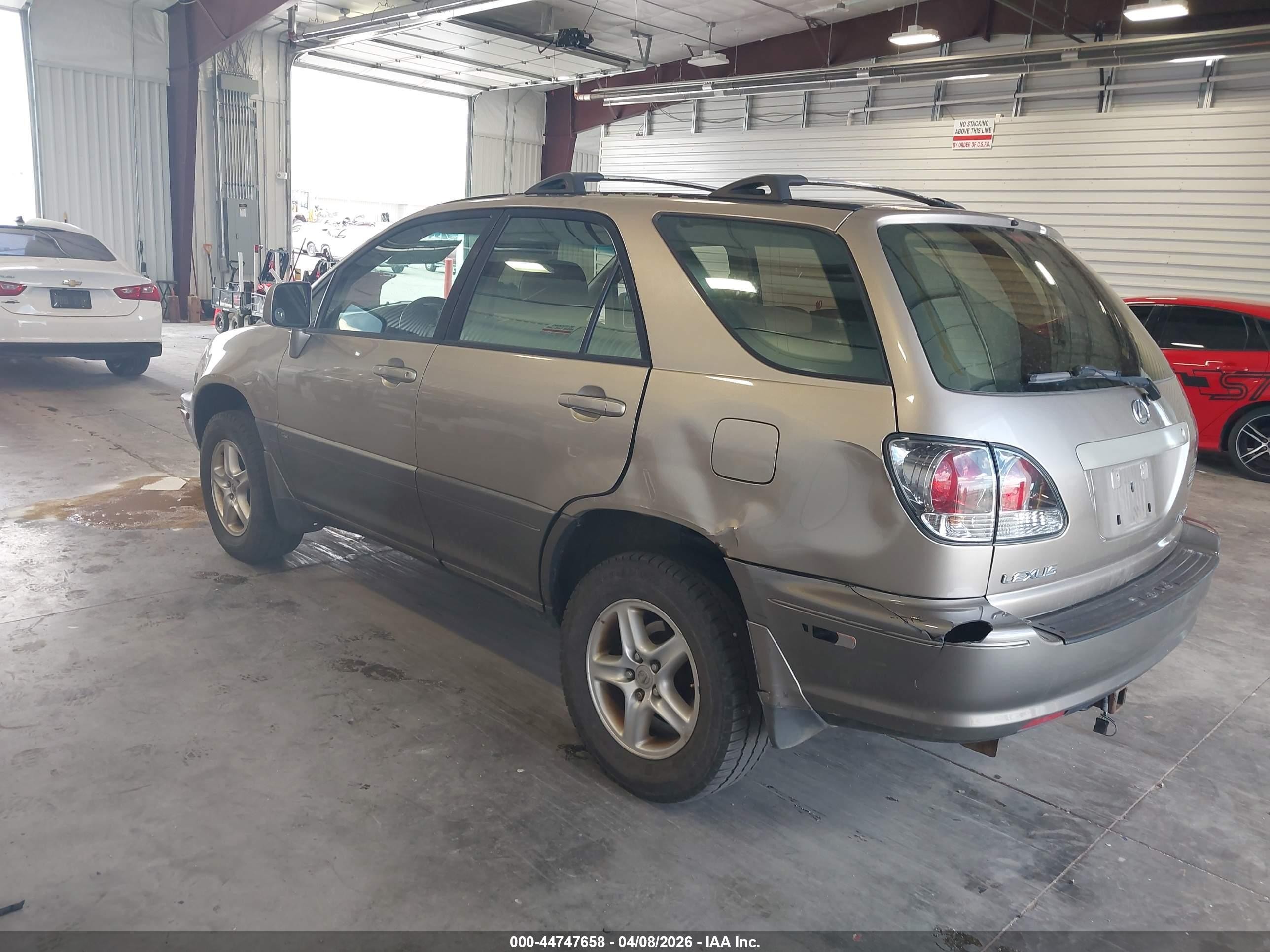 2001 Lexus Rx 300   Cream vin: JTJHF10UX10218424