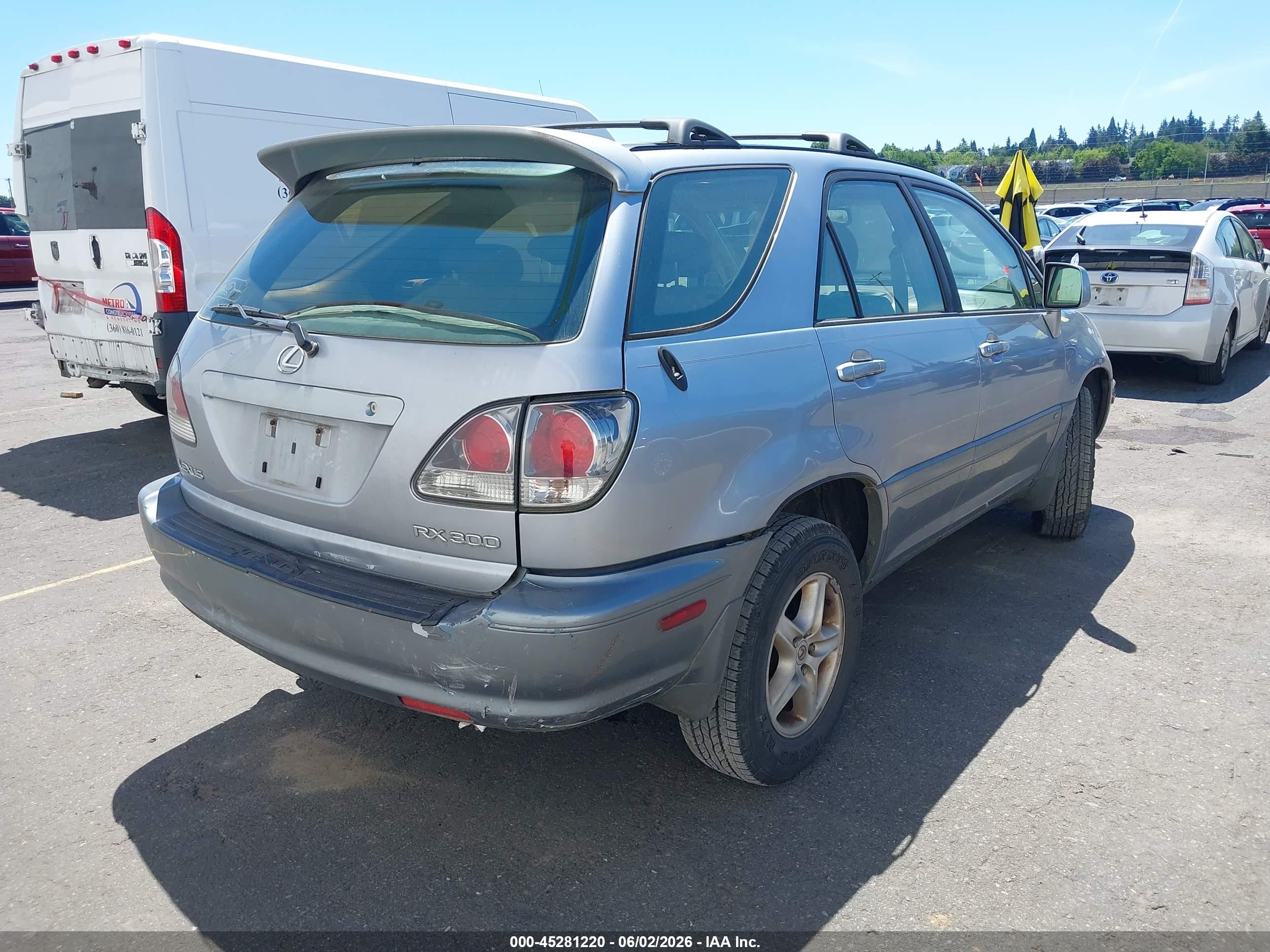 2001 Lexus Rx 300   Silver vin: JTJHF10UX10231724