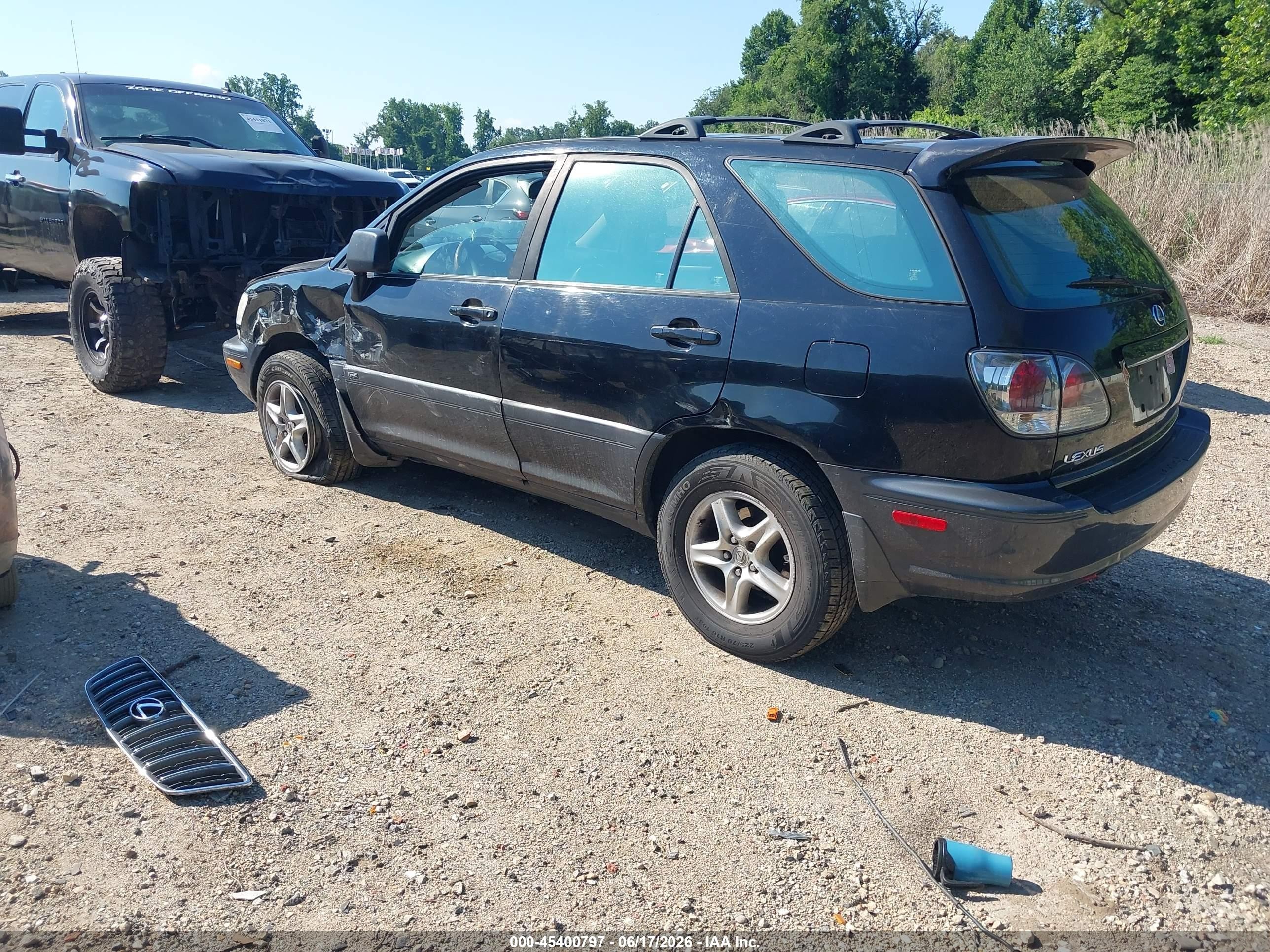 2002 Lexus Rx 300   Black vin: JTJHF10UX20236083