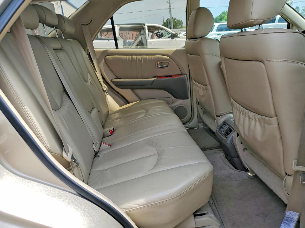 2002 Lexus Rx 300 Beige vin: JTJHF10UX20268466