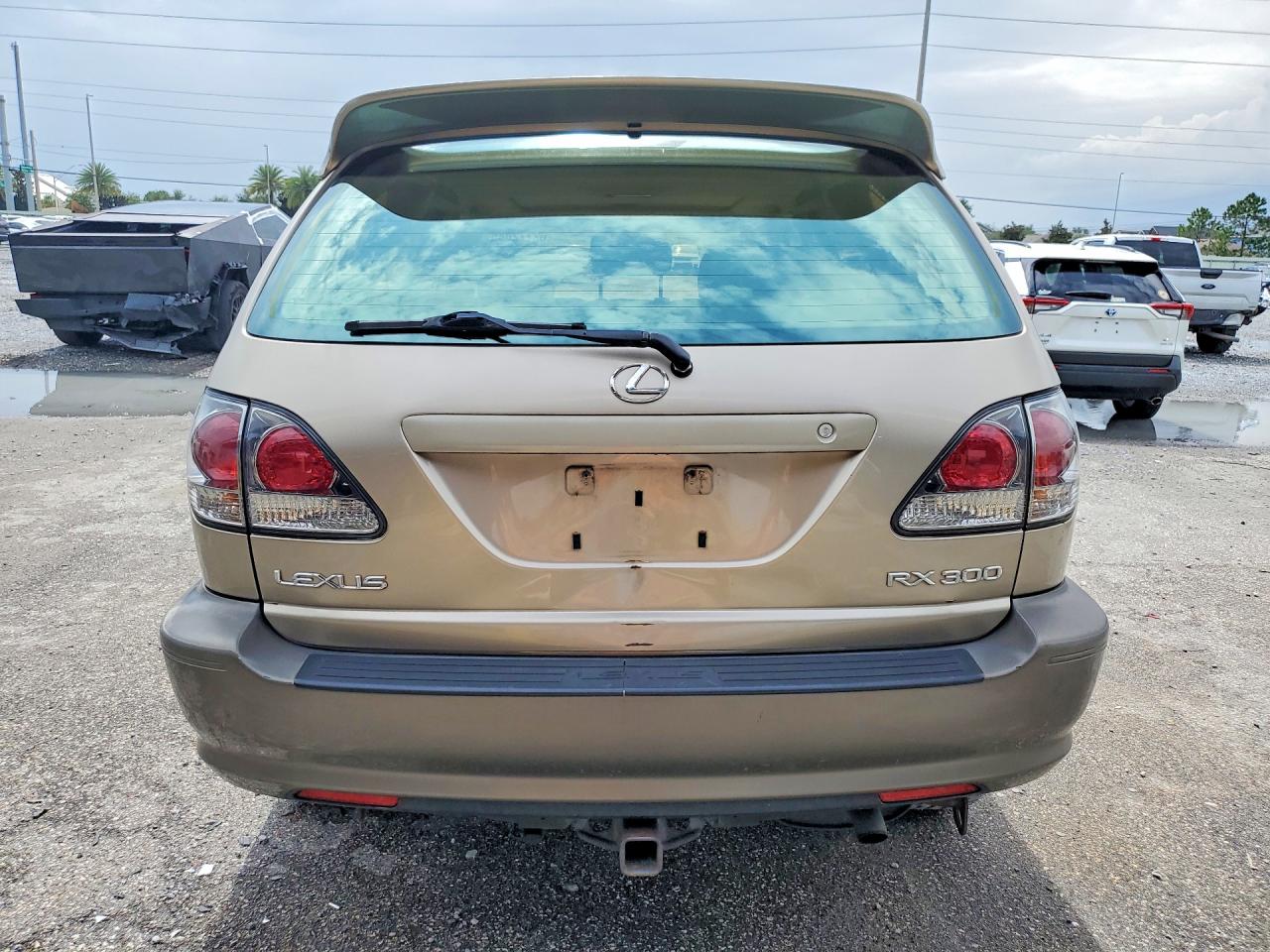 2002 Lexus Rx 300 Beige vin: JTJHF10UX20268466