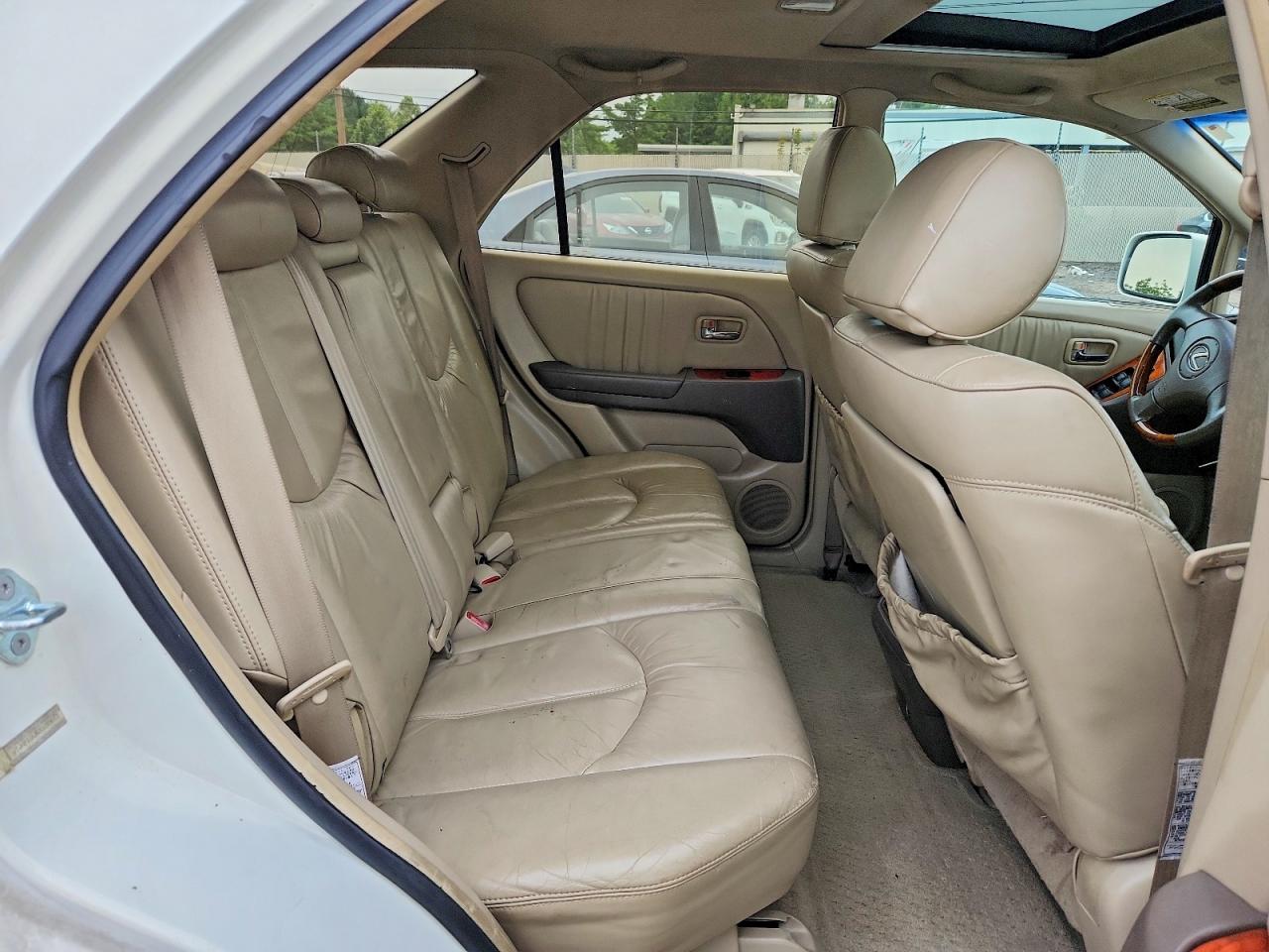 2002 Lexus Rx 300 White vin: JTJHF10UX20285073