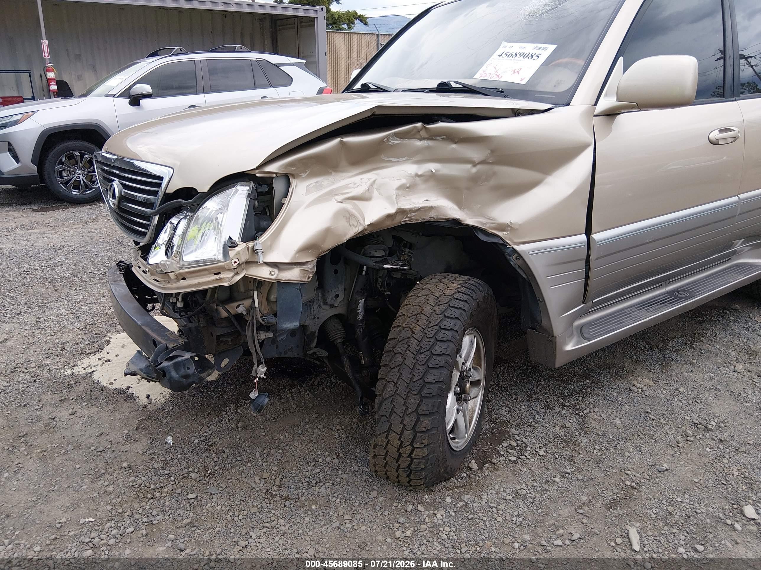 2001 Lexus Lx 470   Brown vin: JTJHT00W013507332