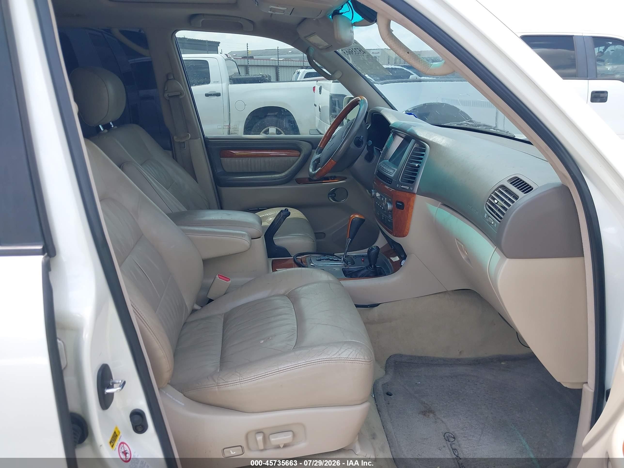 2004 Lexus Lx 470   Белый vin: JTJHT00W043542554