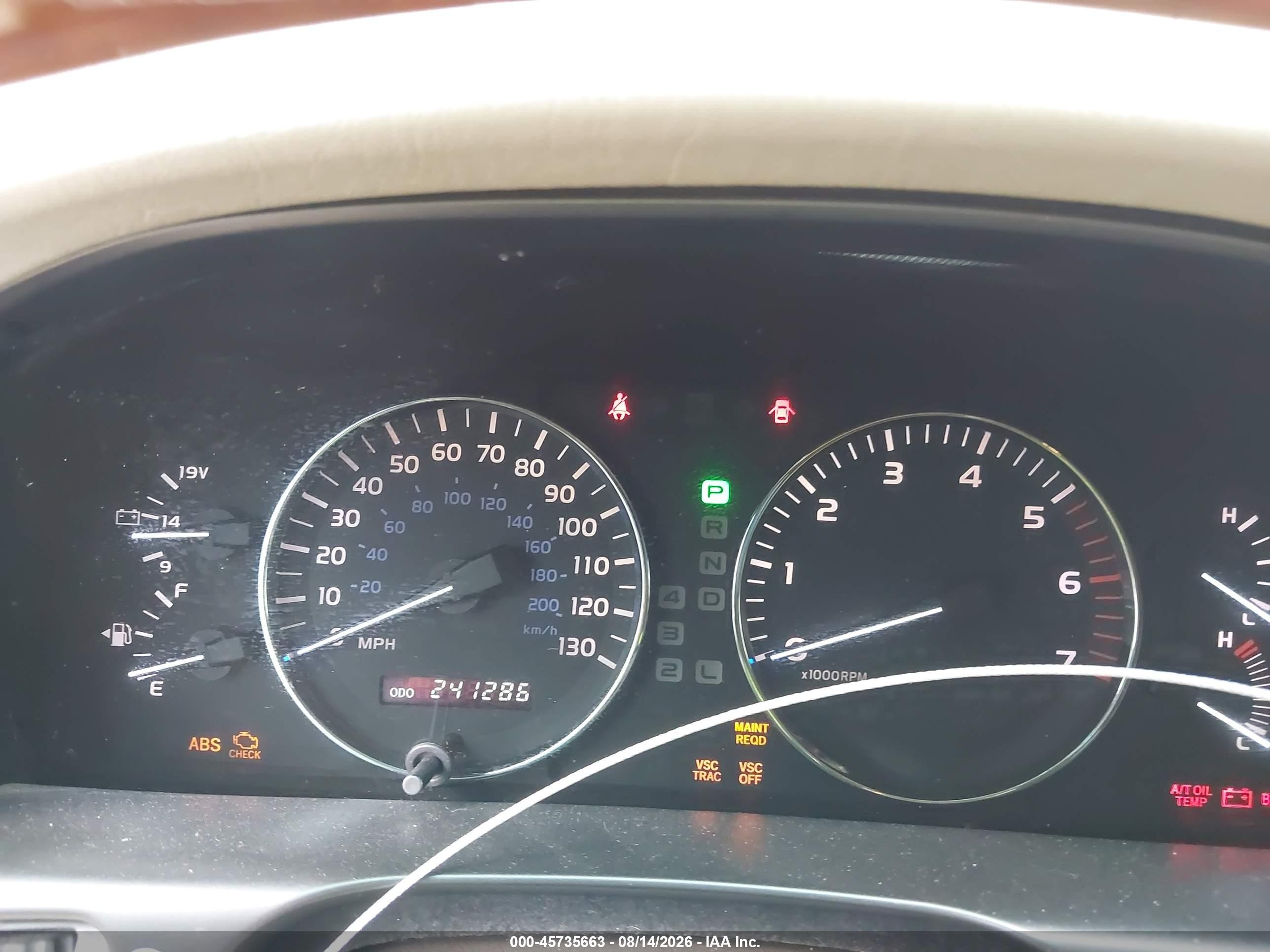 2004 Lexus Lx 470   Белый vin: JTJHT00W043542554