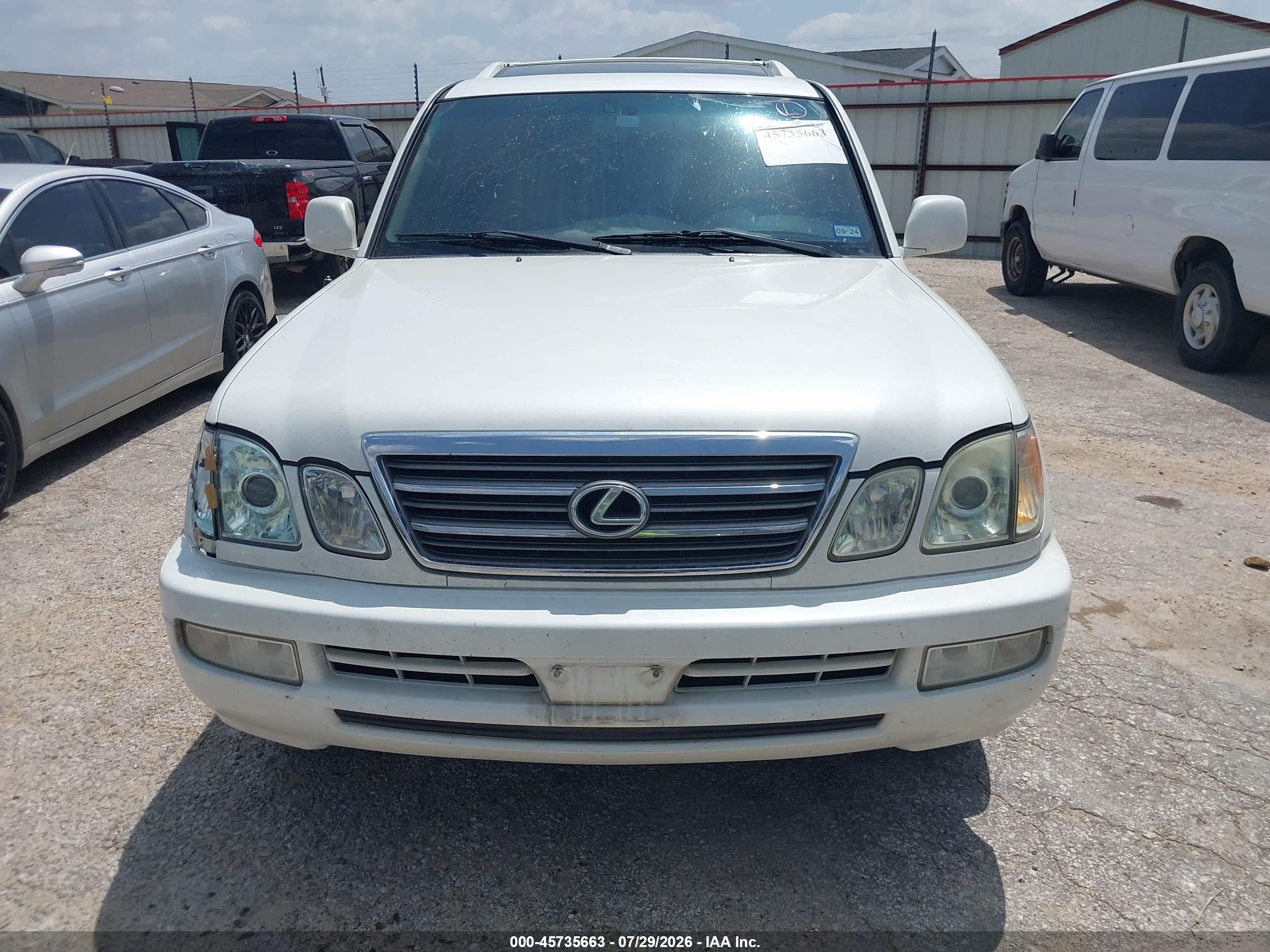 2004 Lexus Lx 470   Белый vin: JTJHT00W043542554