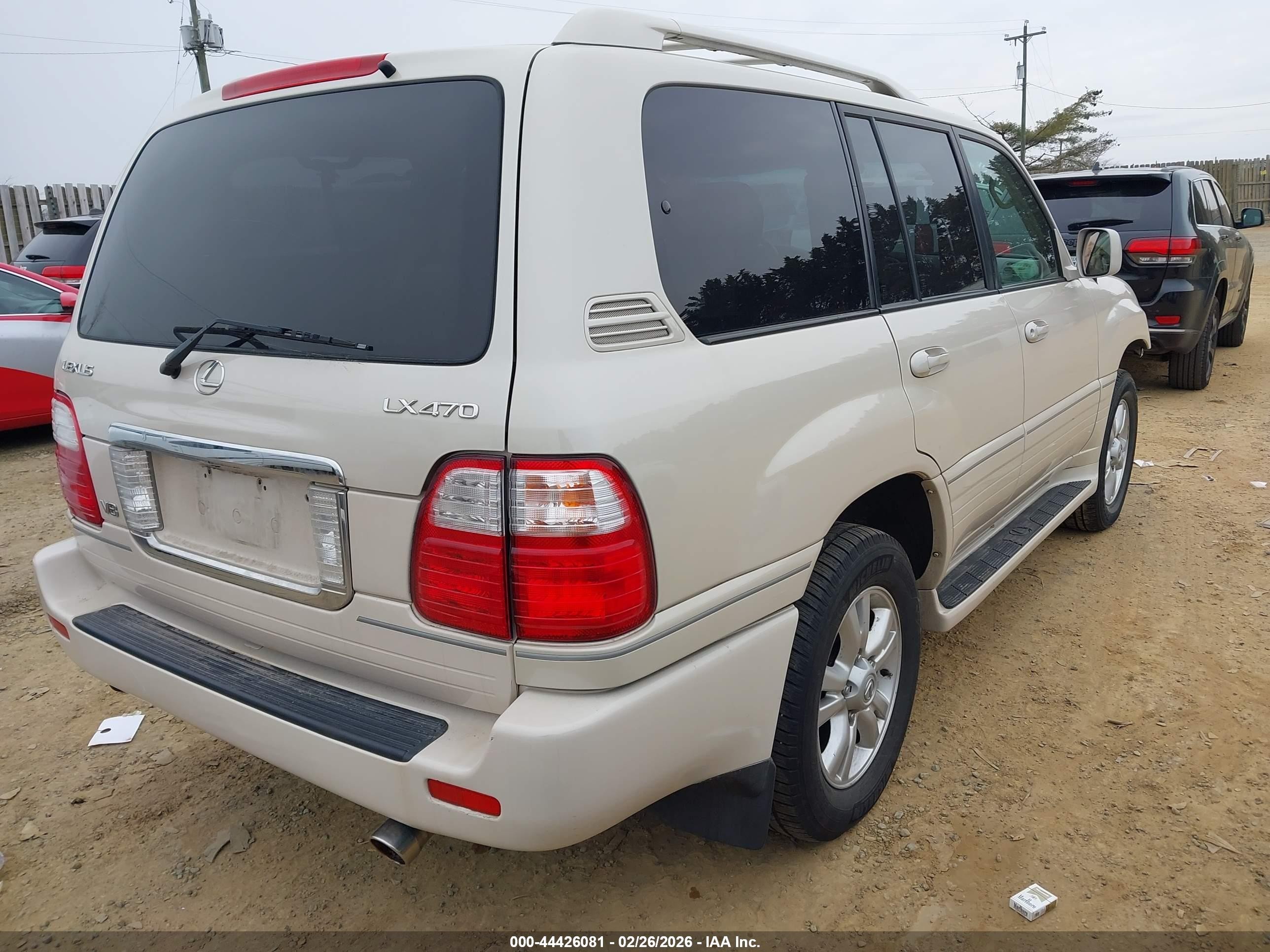 2005 Lexus Lx 470   Cream vin: JTJHT00W053554902