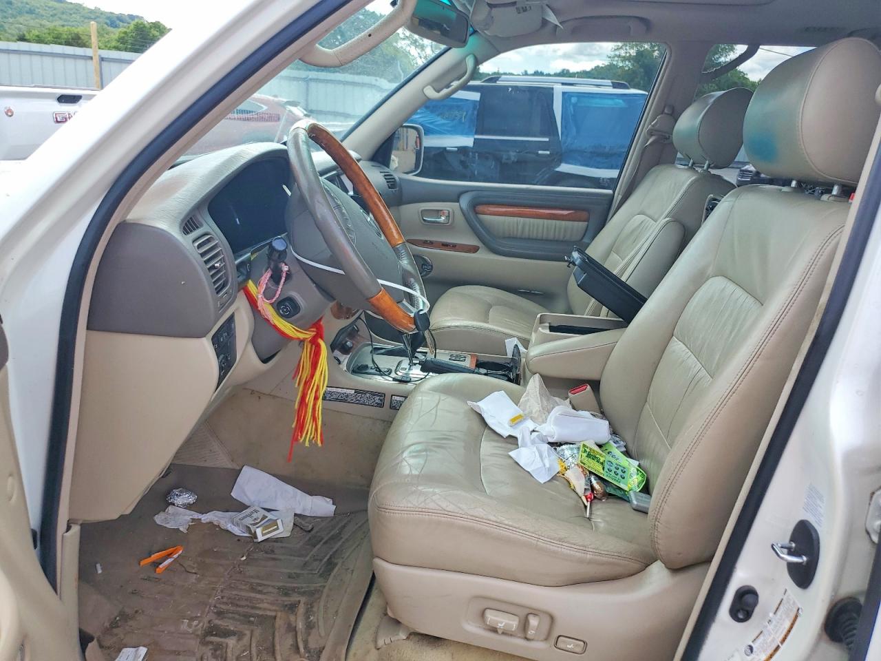 2005 Lexus Lx 470 White vin: JTJHT00W153548963