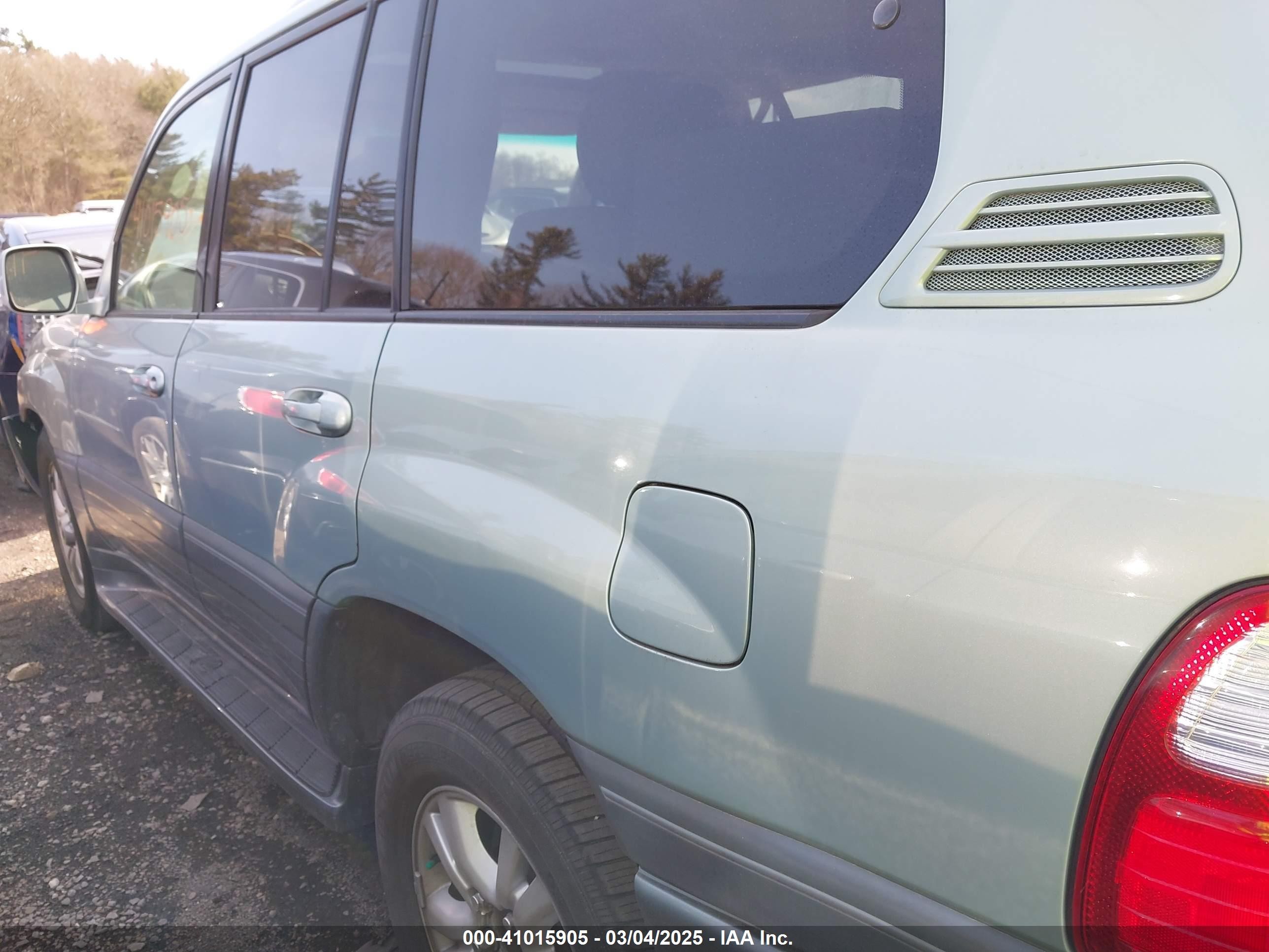 2005 Lexus Lx 470   Gray vin: JTJHT00W153553760