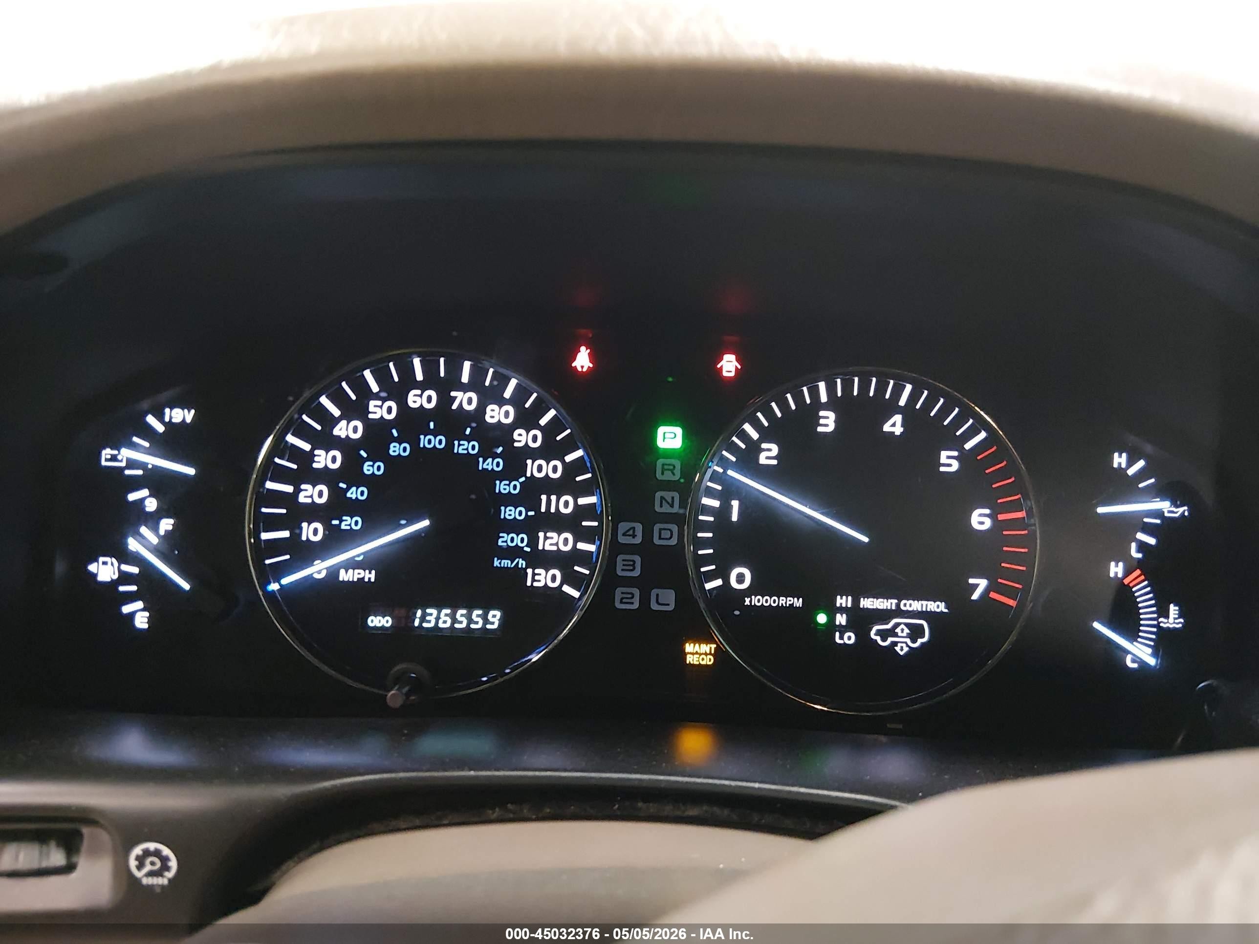 2004 Lexus Lx 470   White vin: JTJHT00W243543401