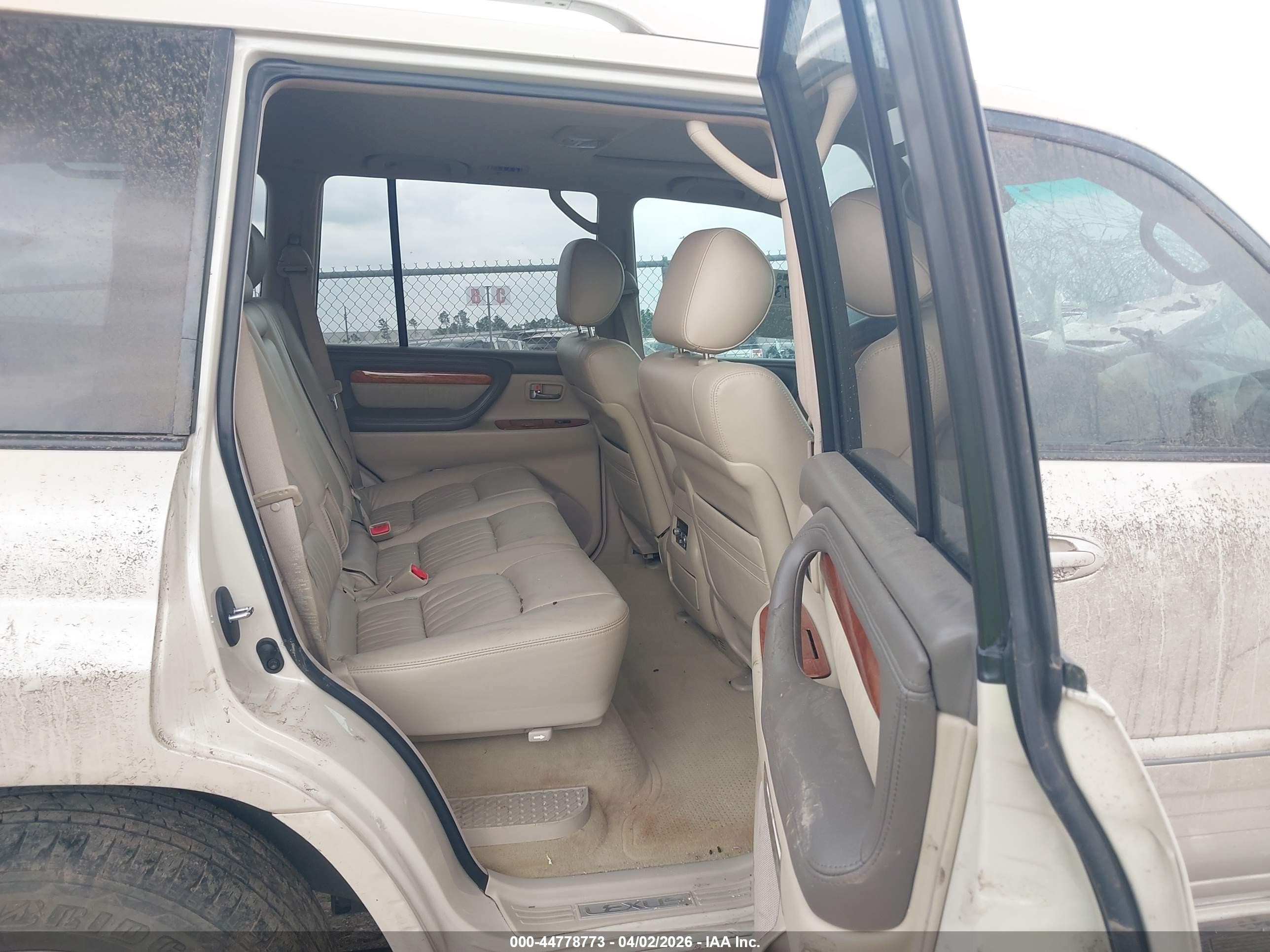 2005 Lexus Lx 470   Beige vin: JTJHT00W254000027
