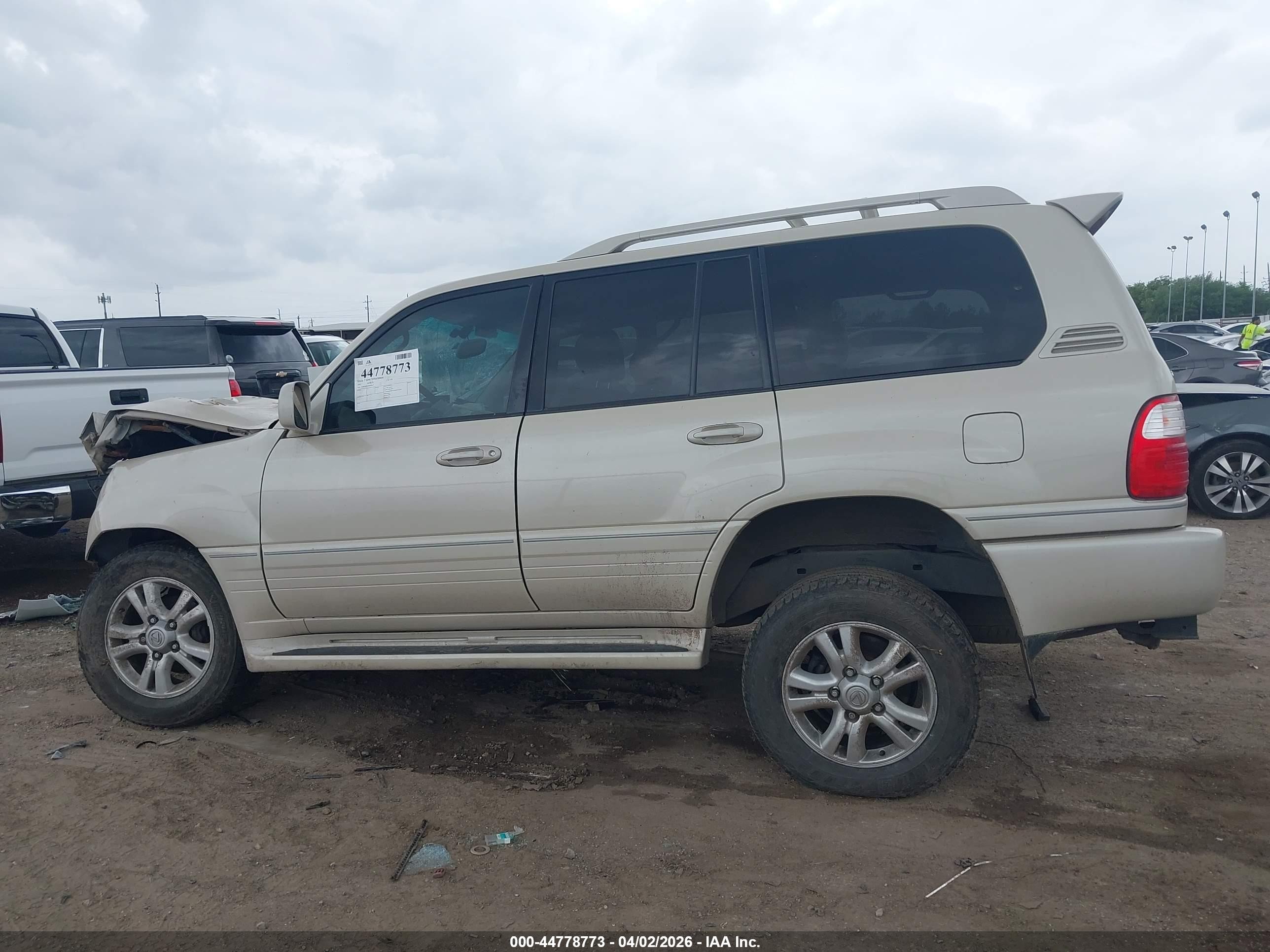 2005 Lexus Lx 470   Beige vin: JTJHT00W254000027