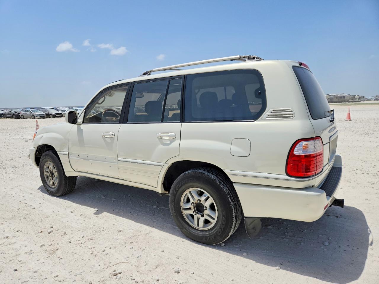2001 Lexus Lx 470 White vin: JTJHT00W313502268