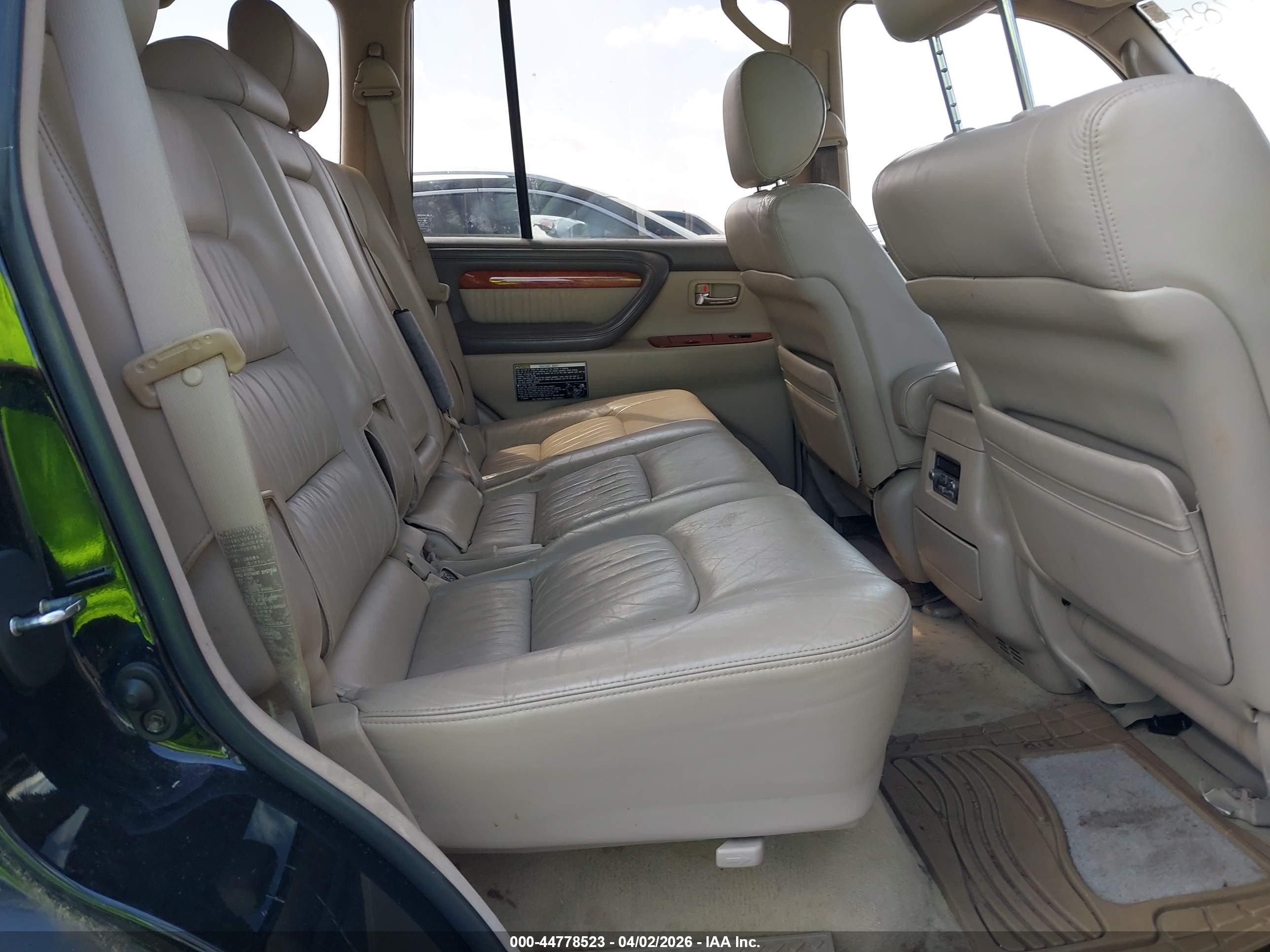 2003 Lexus Lx 470   Black vin: JTJHT00W333532941
