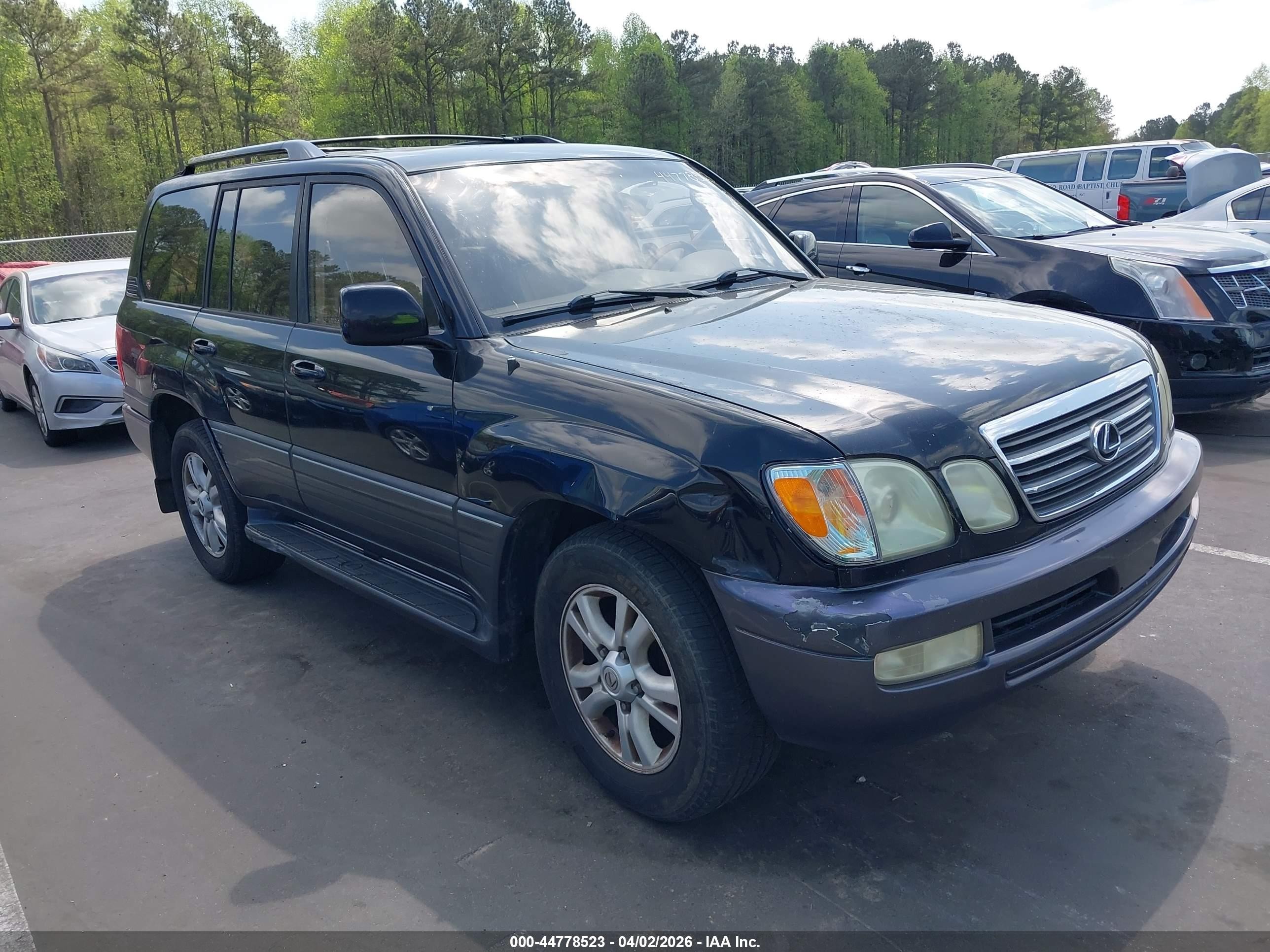 2003 Lexus Lx 470   Black vin: JTJHT00W333532941