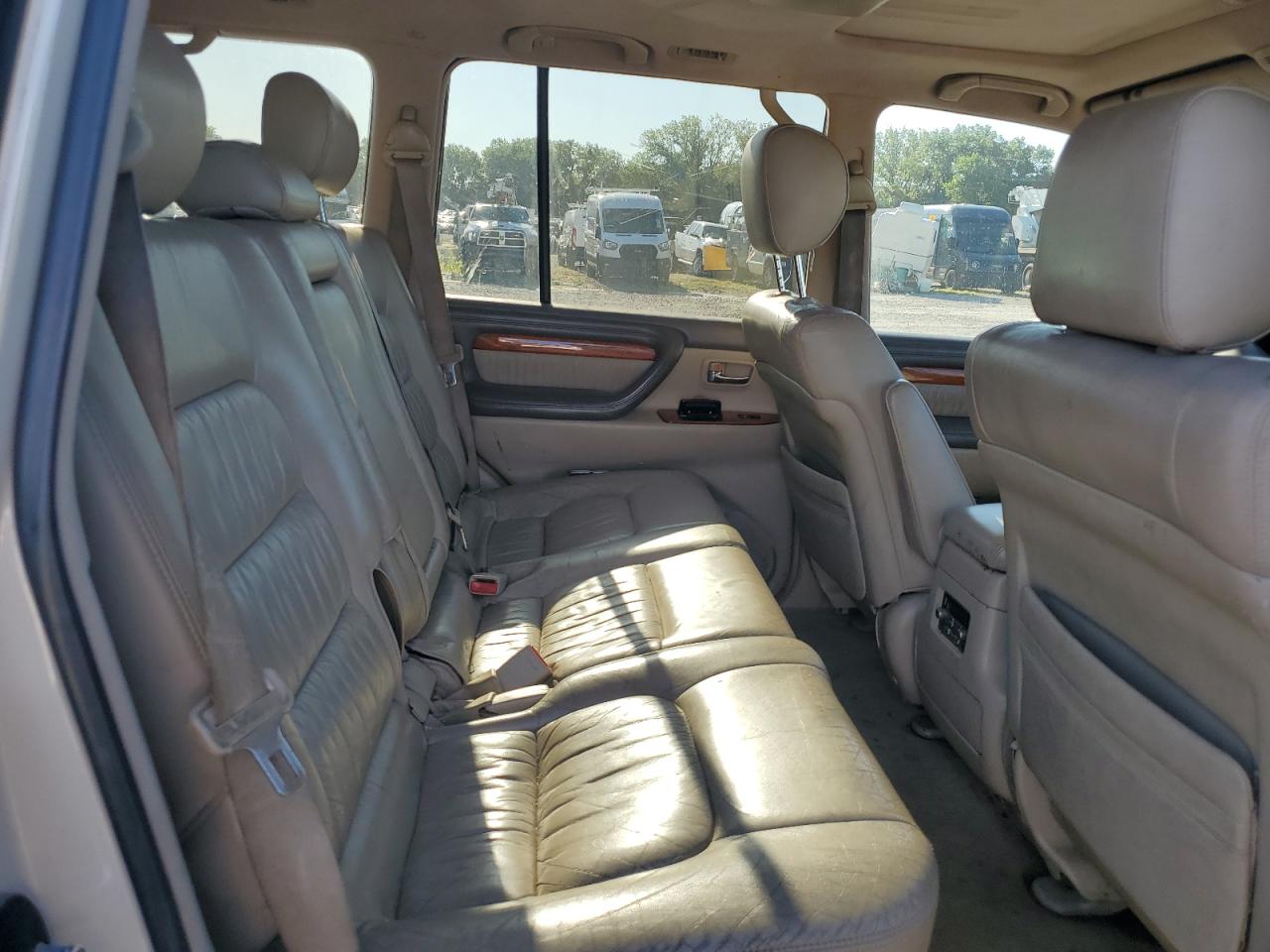2003 Lexus Lx 470 Beige vin: JTJHT00W333533930