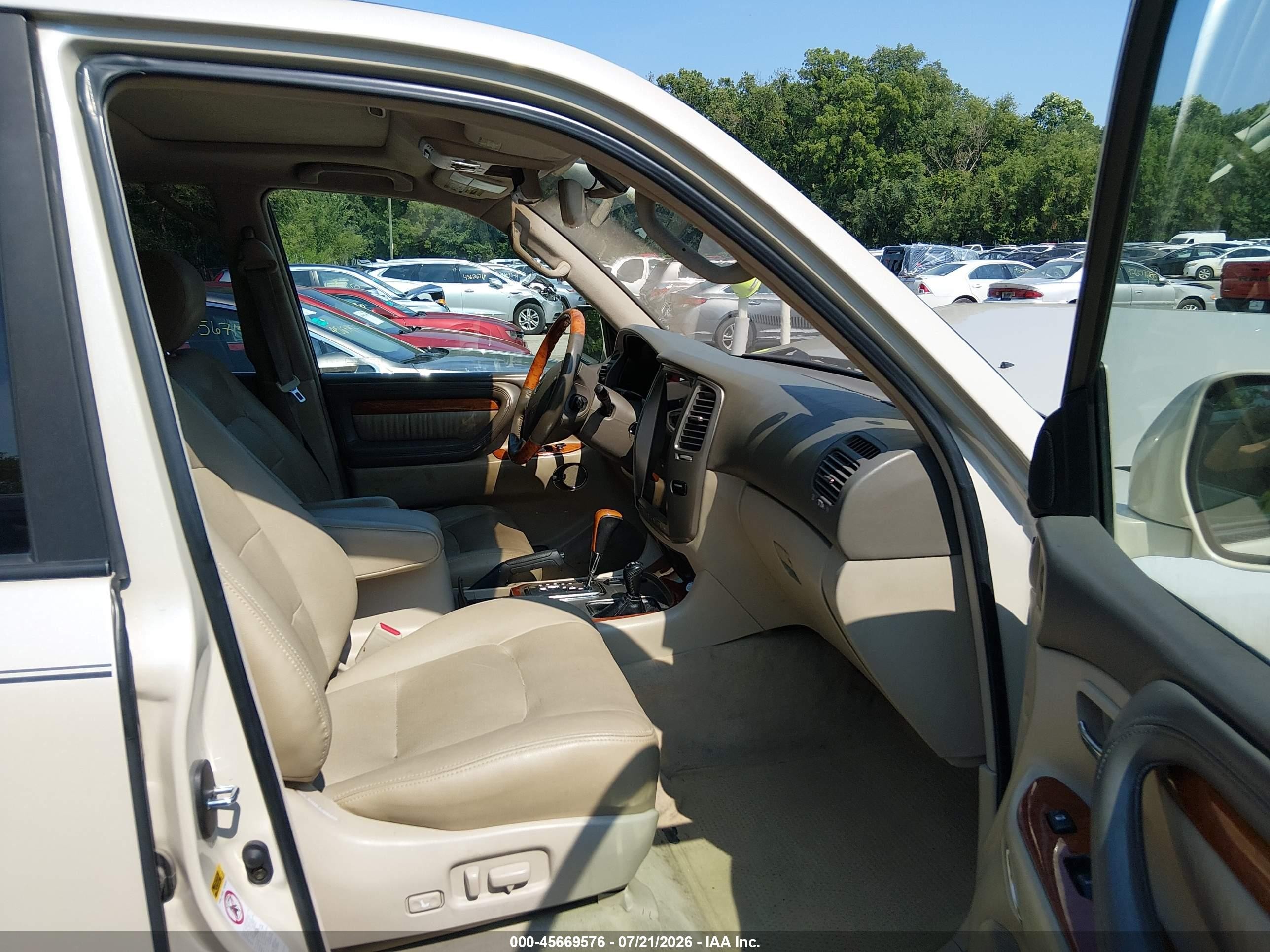 2004 Lexus Lx 470   Brown vin: JTJHT00W343543228