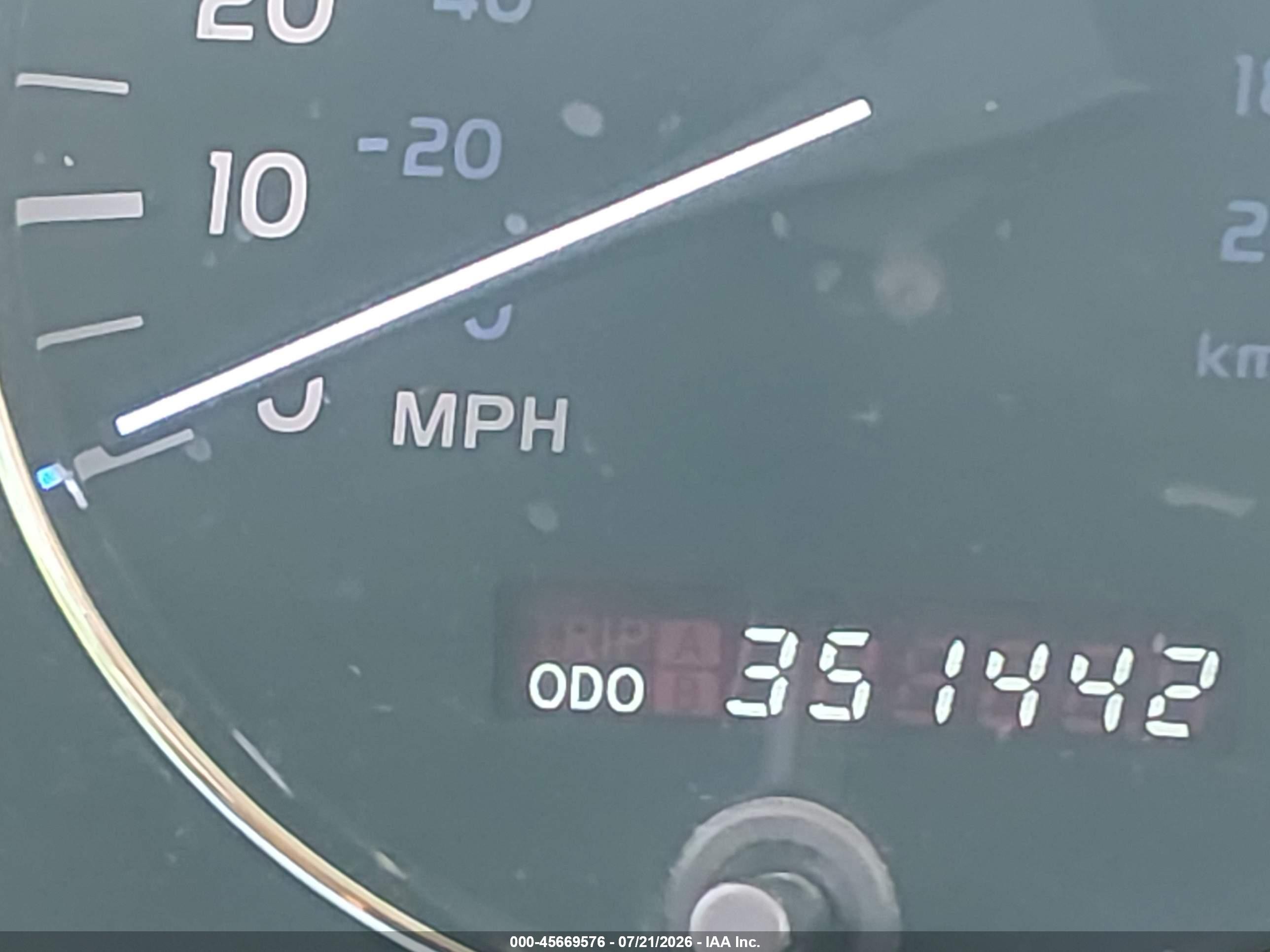 2004 Lexus Lx 470   Brown vin: JTJHT00W343543228