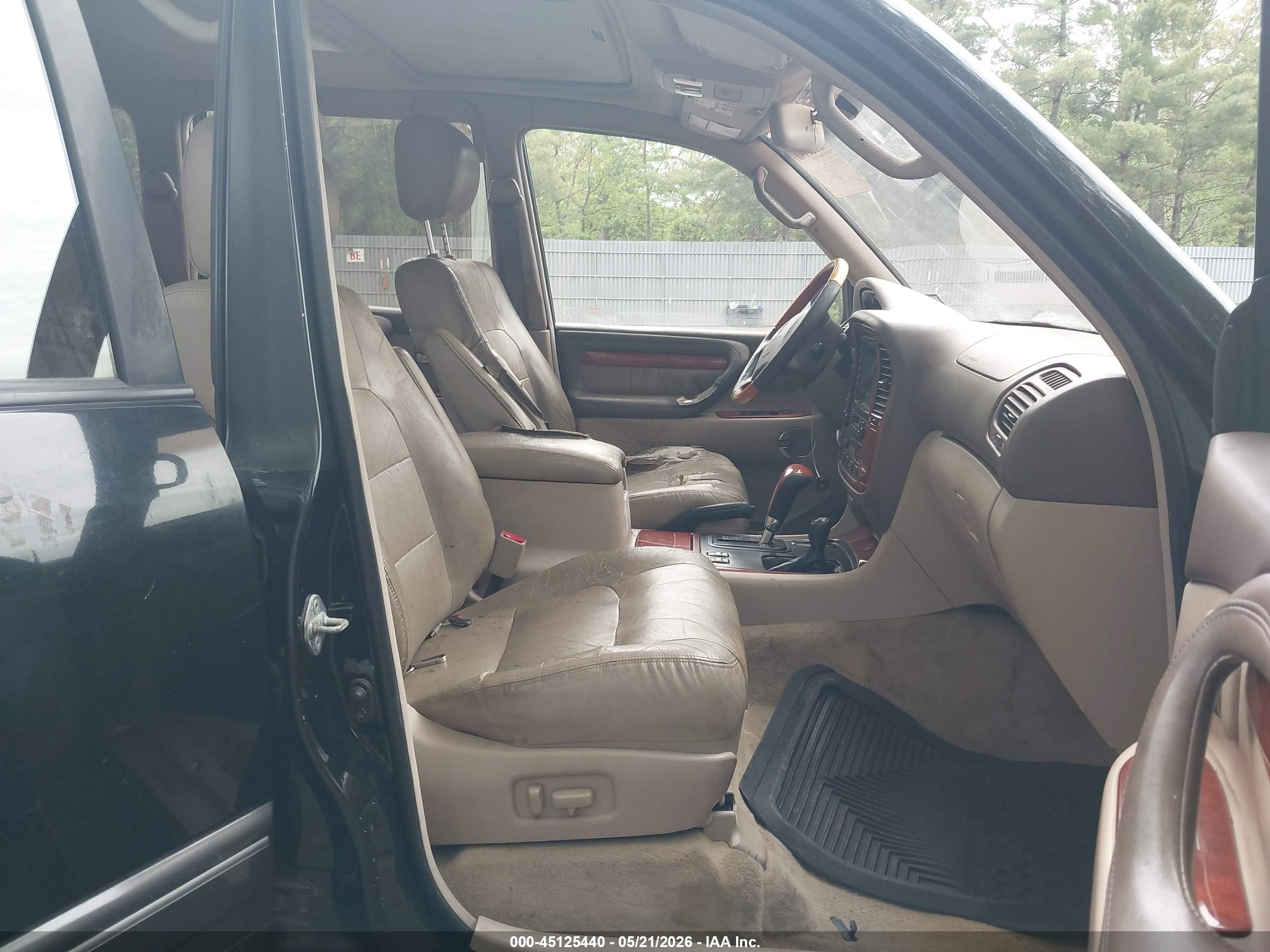 2002 Lexus Lx 470   Black vin: JTJHT00W423516214