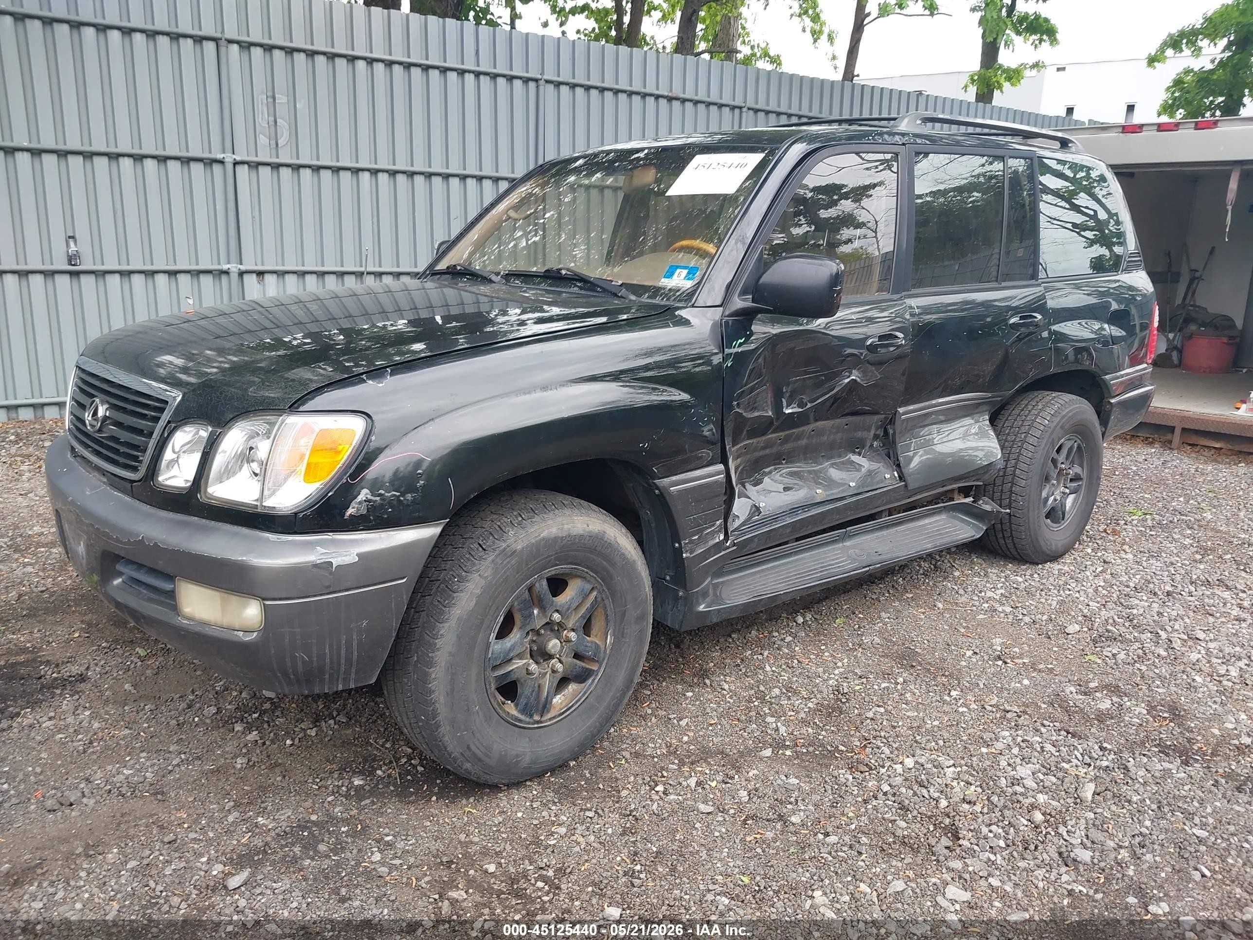 2002 Lexus Lx 470   Black vin: JTJHT00W423516214