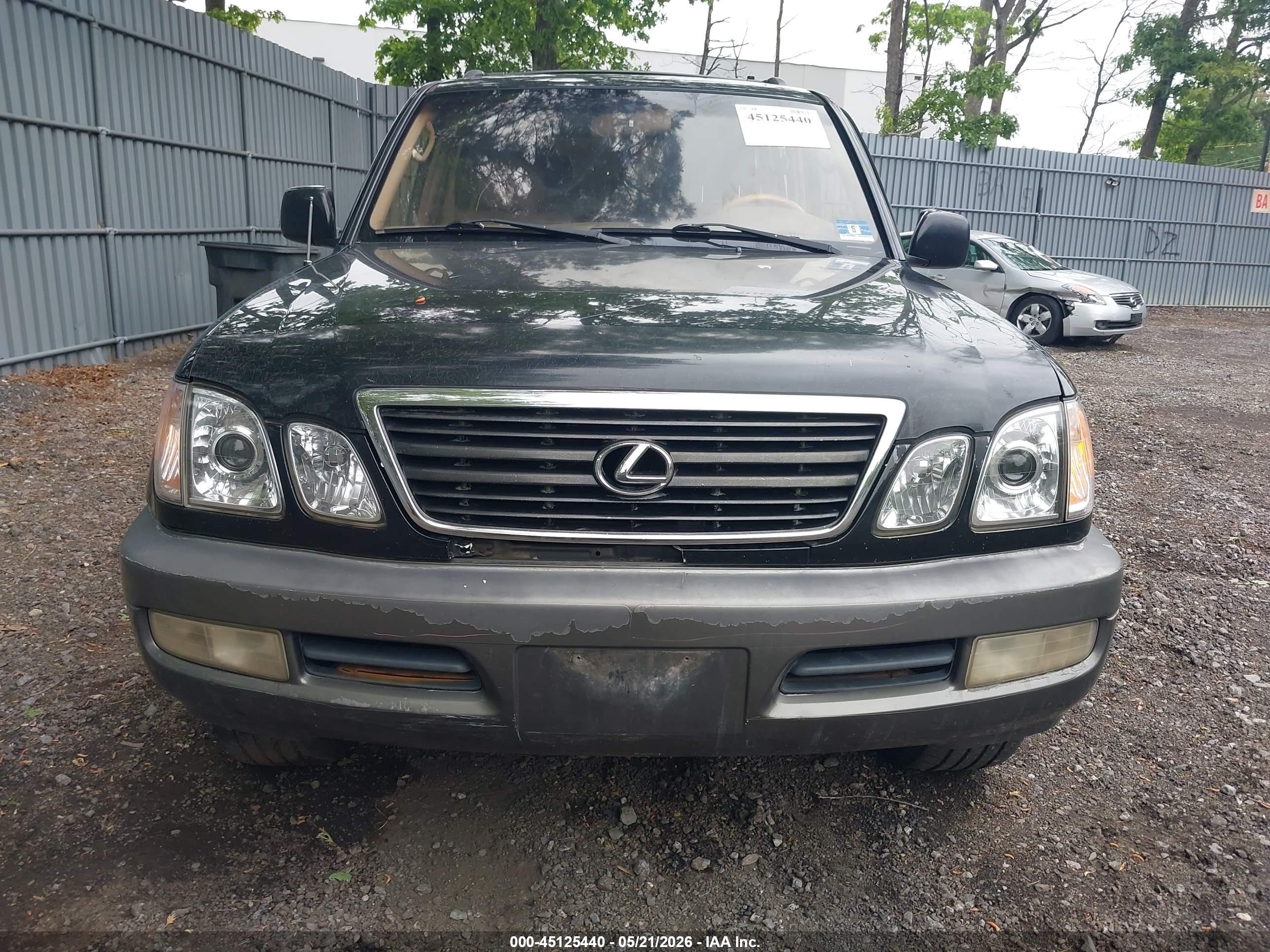 2002 Lexus Lx 470   Black vin: JTJHT00W423516214