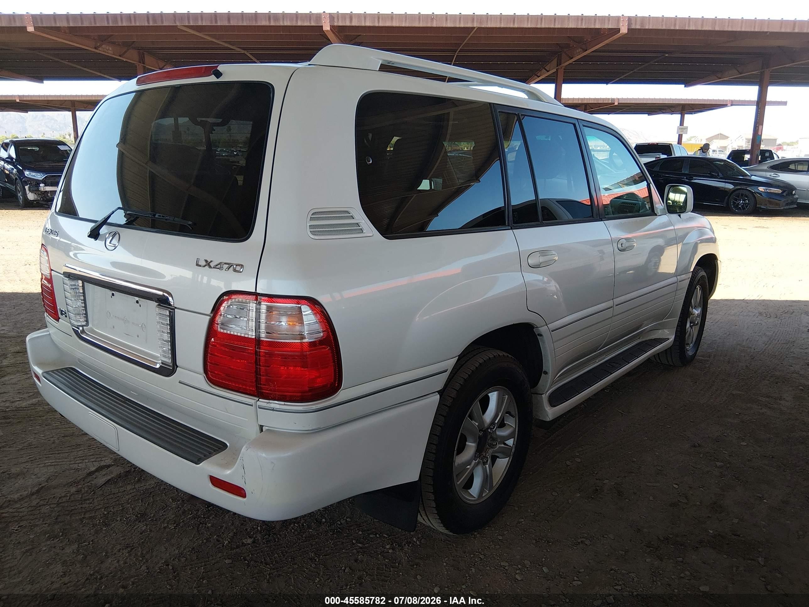 2004 Lexus Lx 470   White vin: JTJHT00W443540368