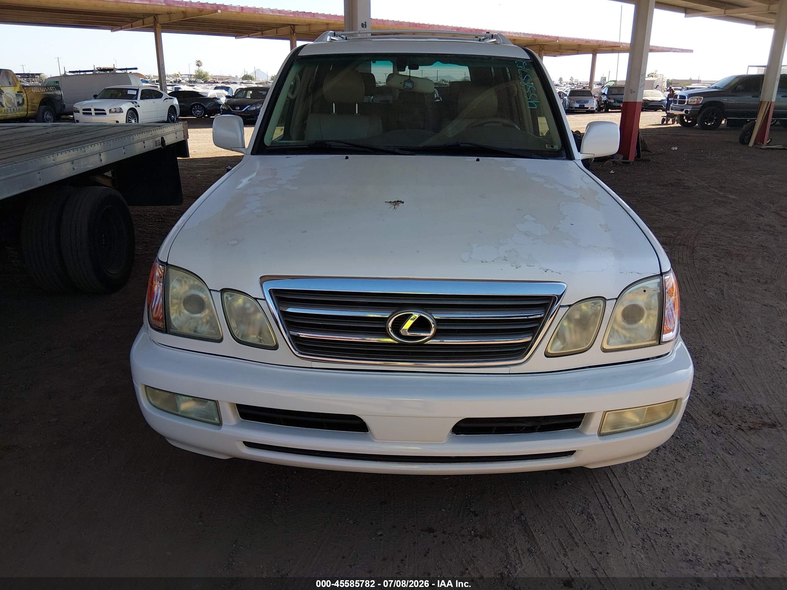 2004 Lexus Lx 470   White vin: JTJHT00W443540368