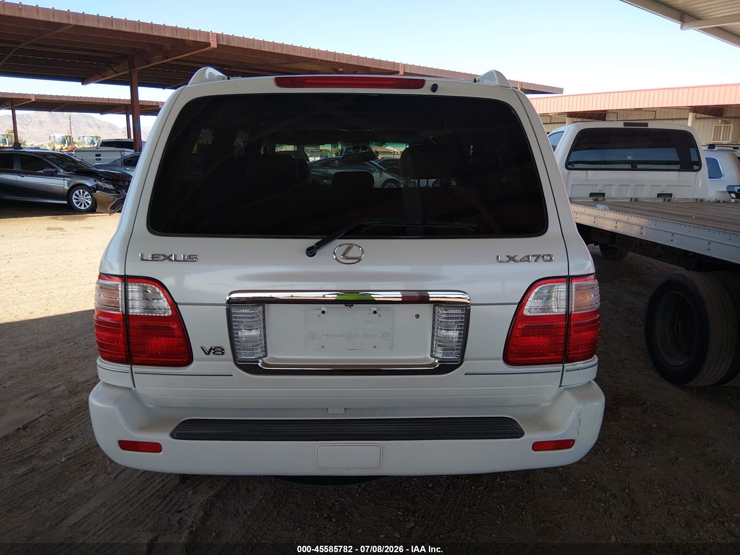 2004 Lexus Lx 470   White vin: JTJHT00W443540368