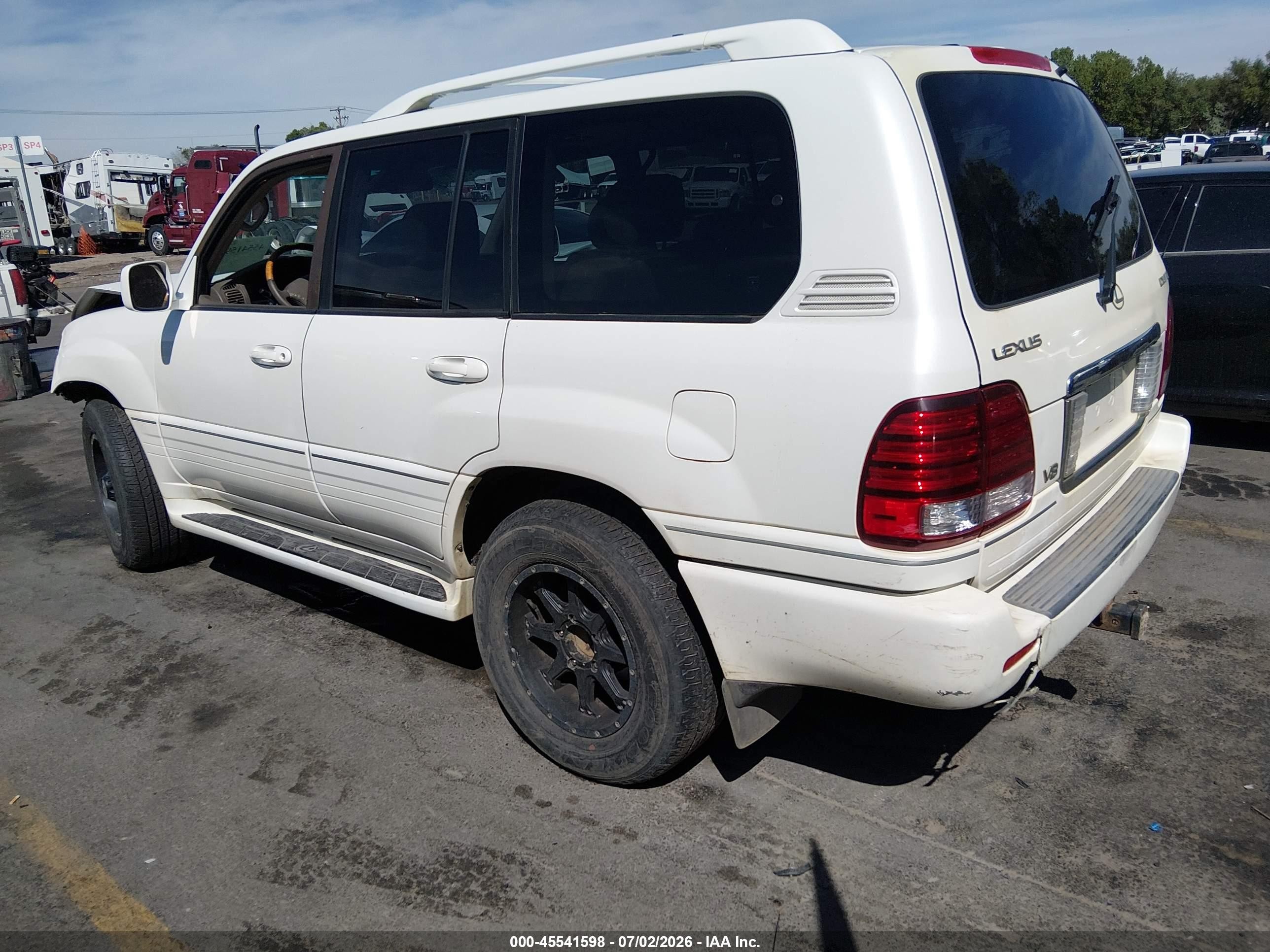 2006 Lexus Lx 470   White vin: JTJHT00W464004498
