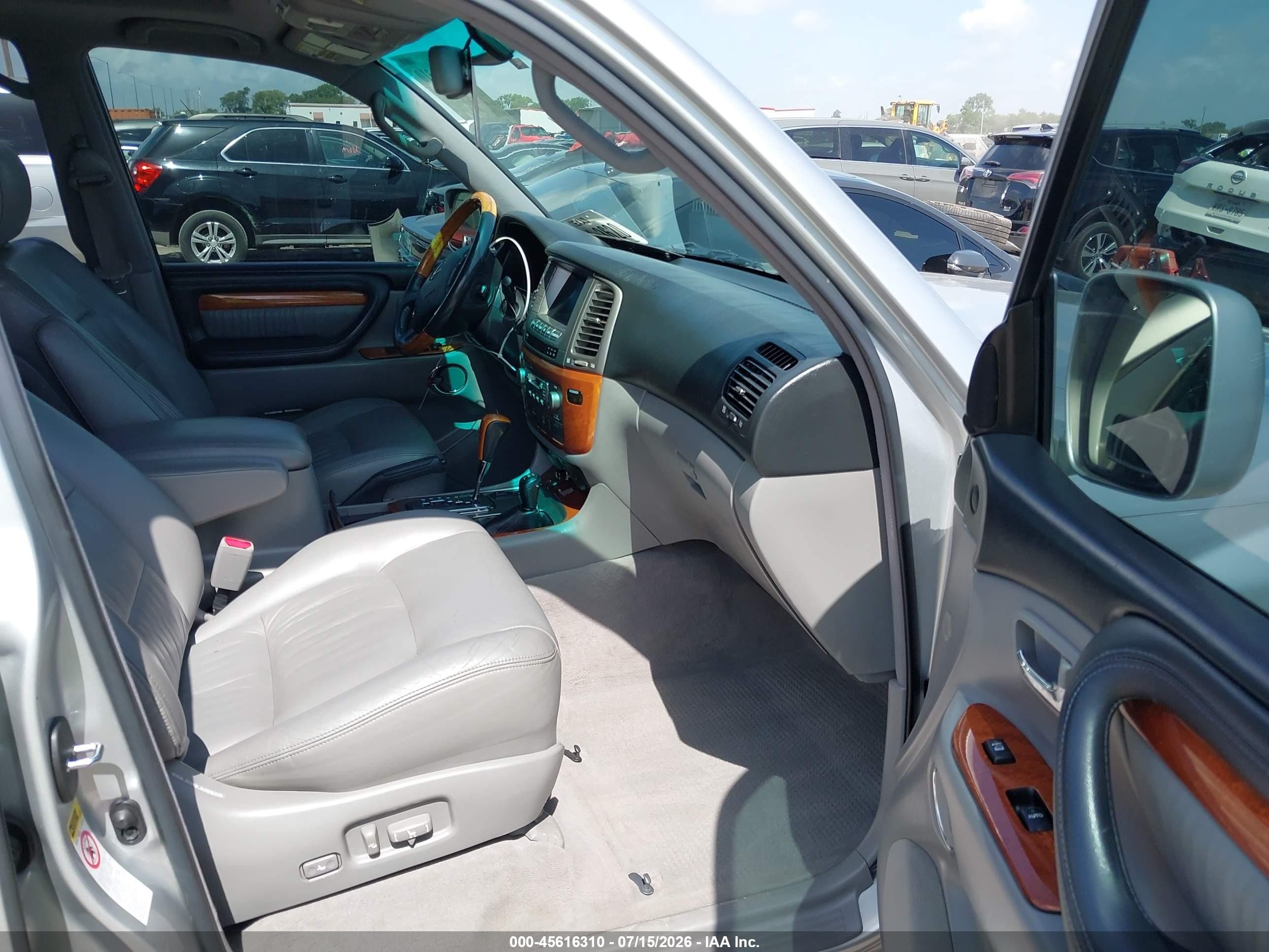 2007 Lexus Lx 470   Silver vin: JTJHT00W474026938