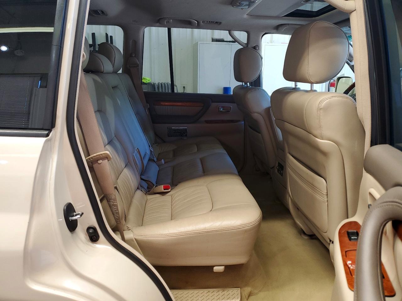 2004 Lexus Lx 470 White vin: JTJHT00W543545448