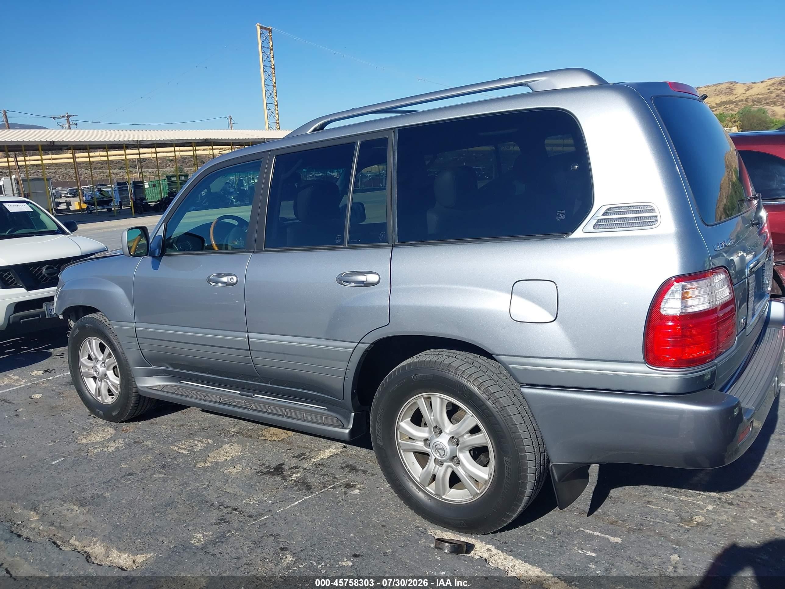 2005 Lexus Lx 470   Gray vin: JTJHT00W553548934