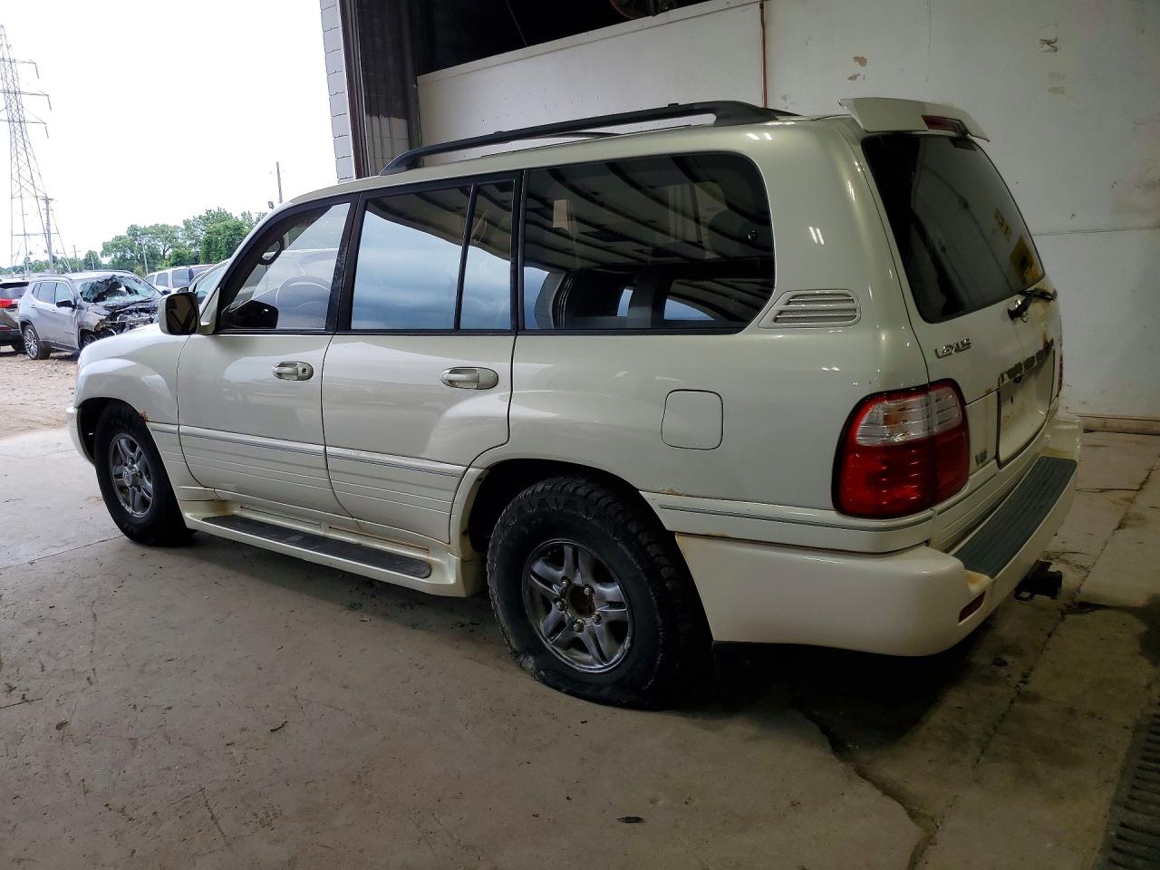 2002 Lexus Lx 470 Cream vin: JTJHT00W623522919