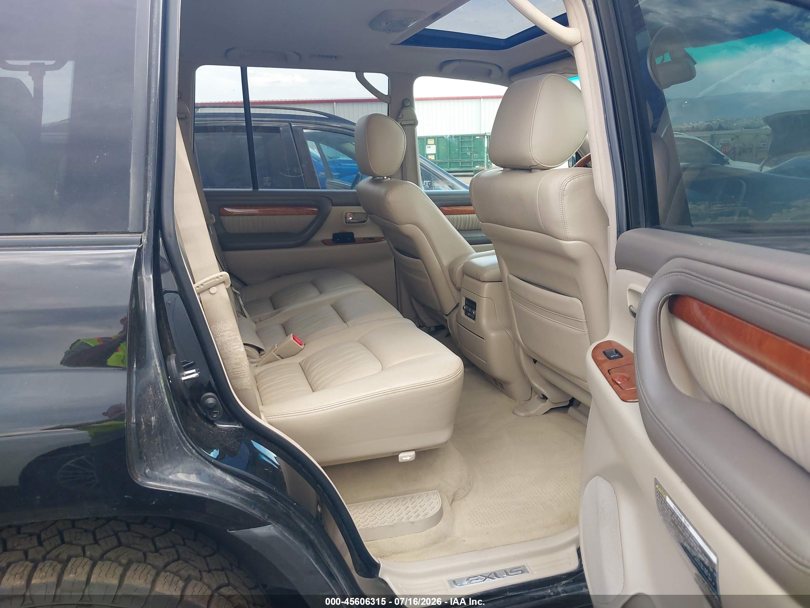 2006 Lexus Lx 470   Black vin: JTJHT00W664004308