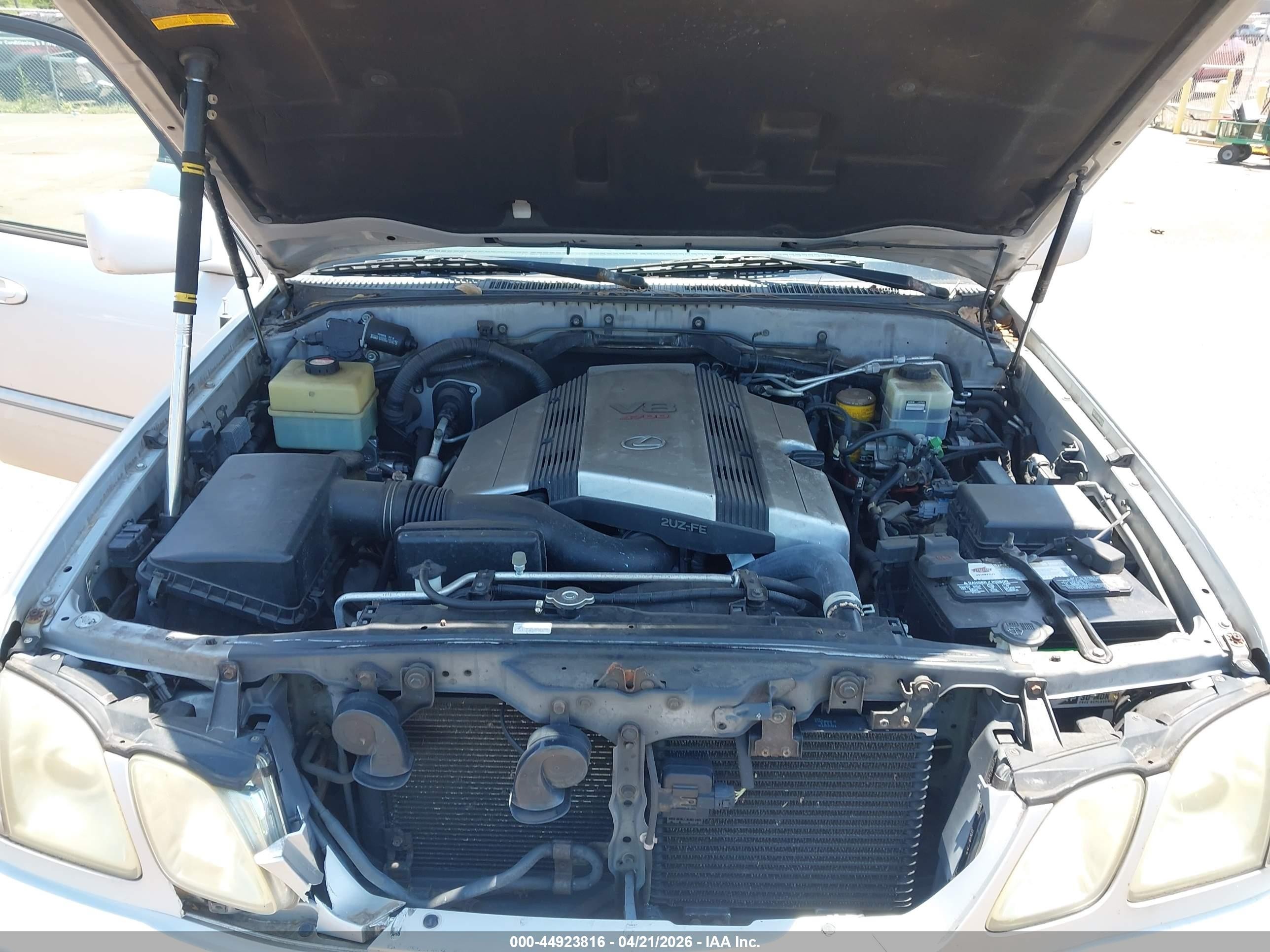 2006 Lexus Lx 470   Silver vin: JTJHT00W664011338
