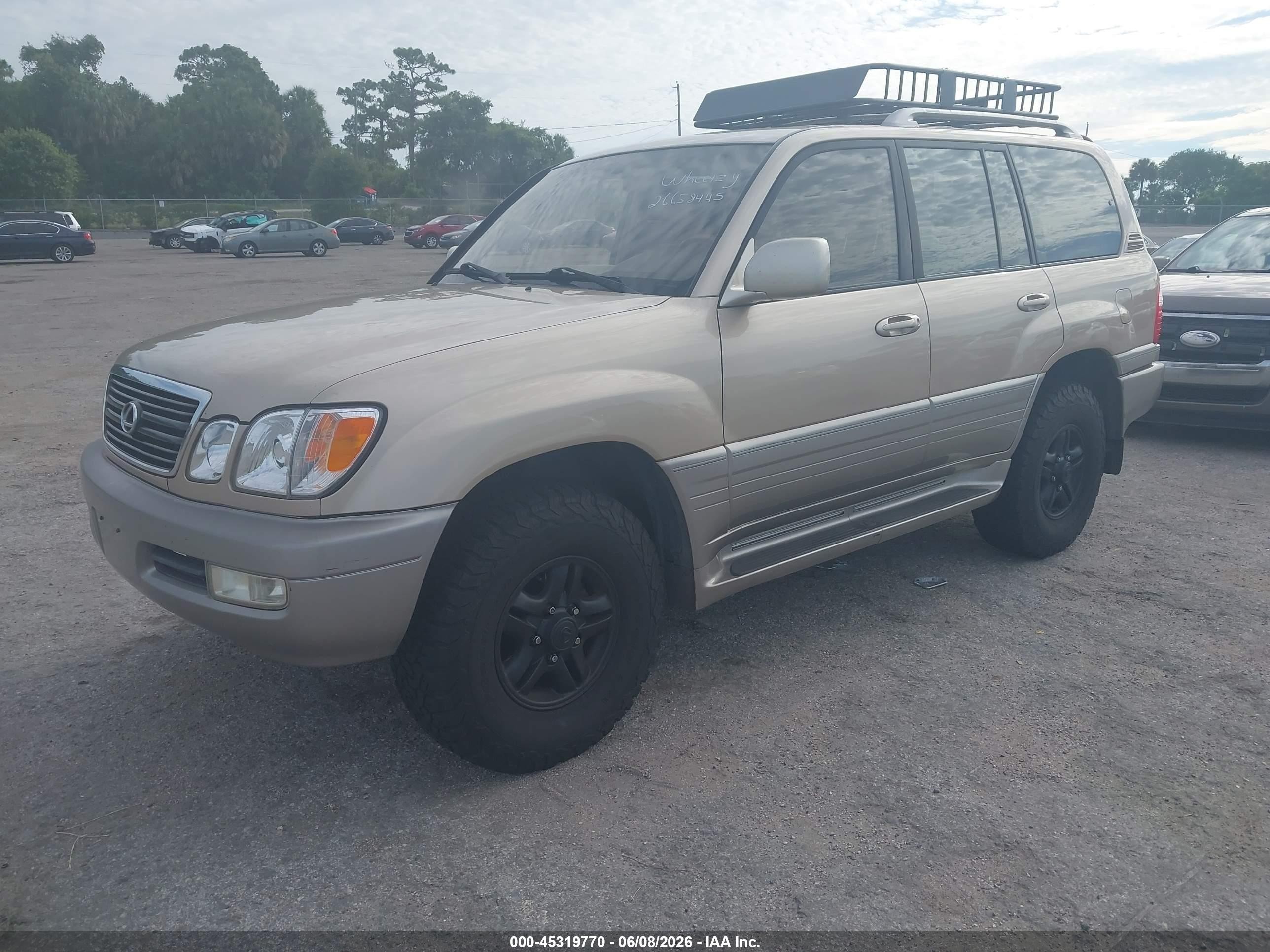 2001 Lexus Lx 470 Beige vin: JTJHT00W713507490