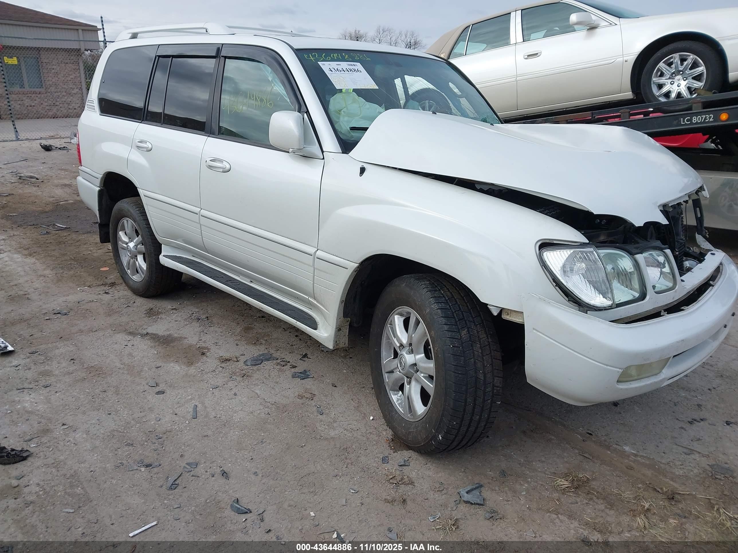 2005 Lexus Lx 470   White vin: JTJHT00W753550149