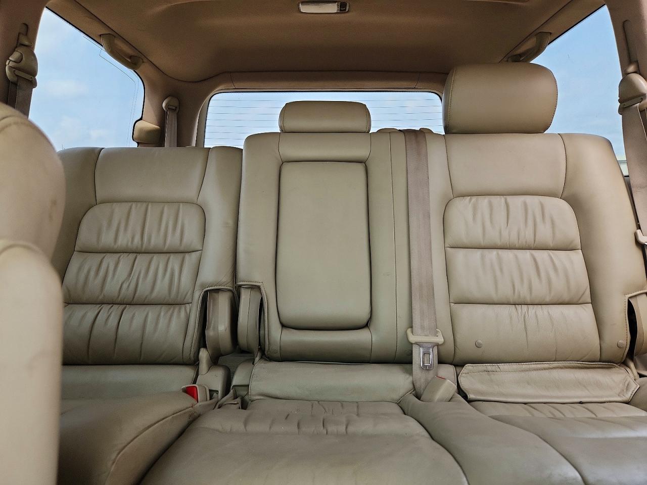 2006 Lexus Lx 470 Cream vin: JTJHT00W764011901
