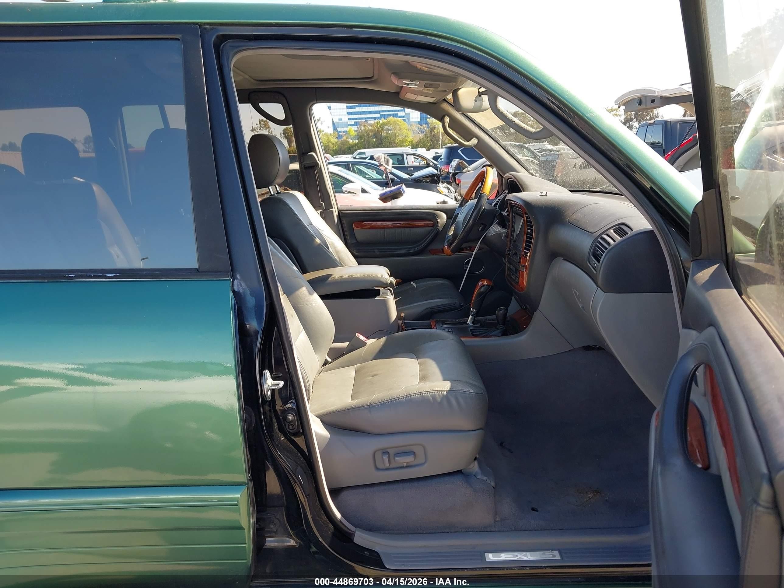 2002 Lexus Lx 470   Green vin: JTJHT00W823518922